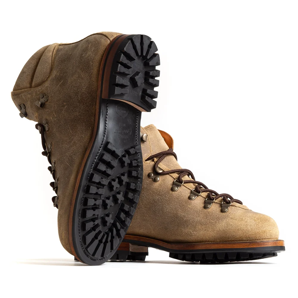 Viberg 240 Pachena Bay Boot - Desert Sand Waxy Commander  display picture 2