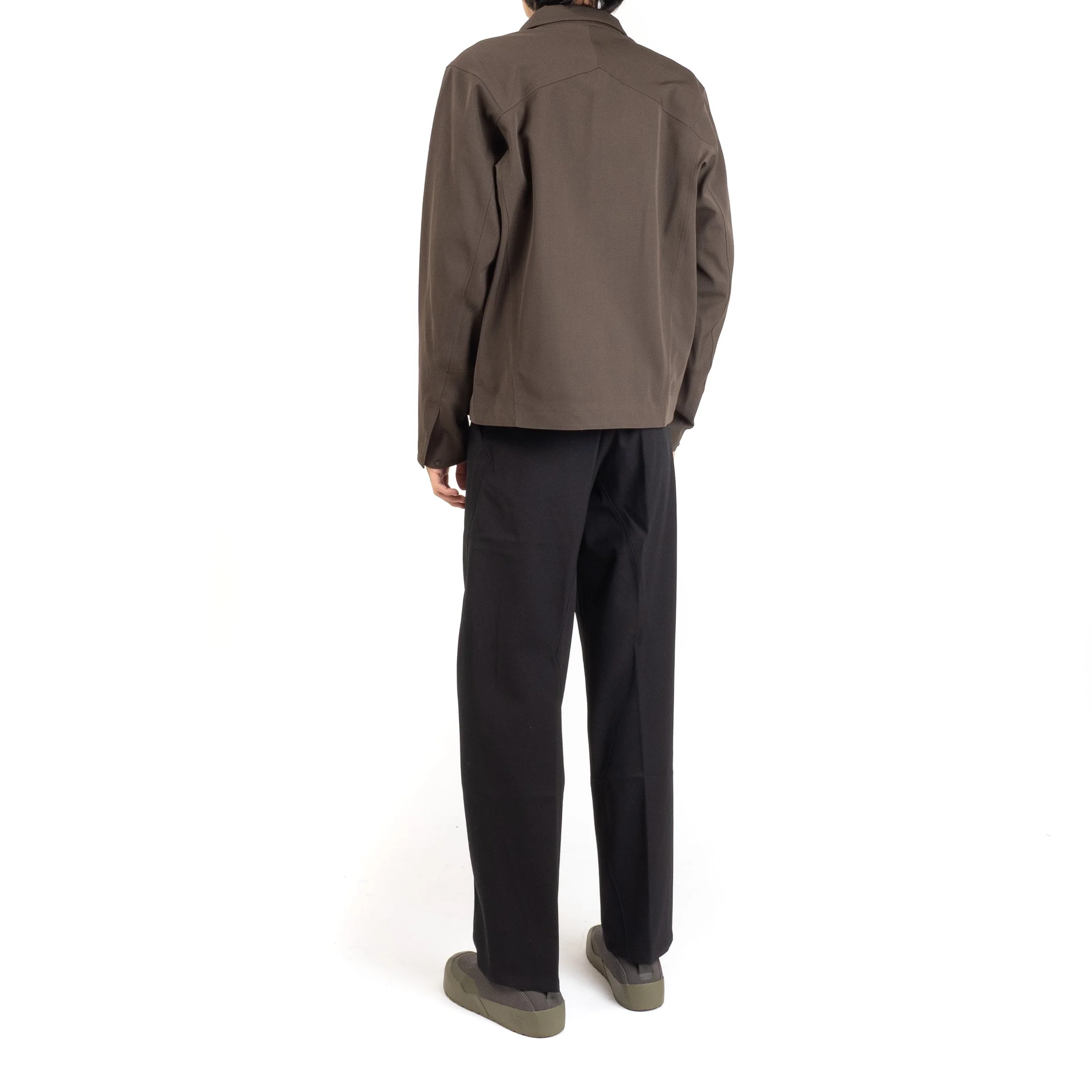VEILANCE-voronoi-wool-jacket-sable-03.jpg