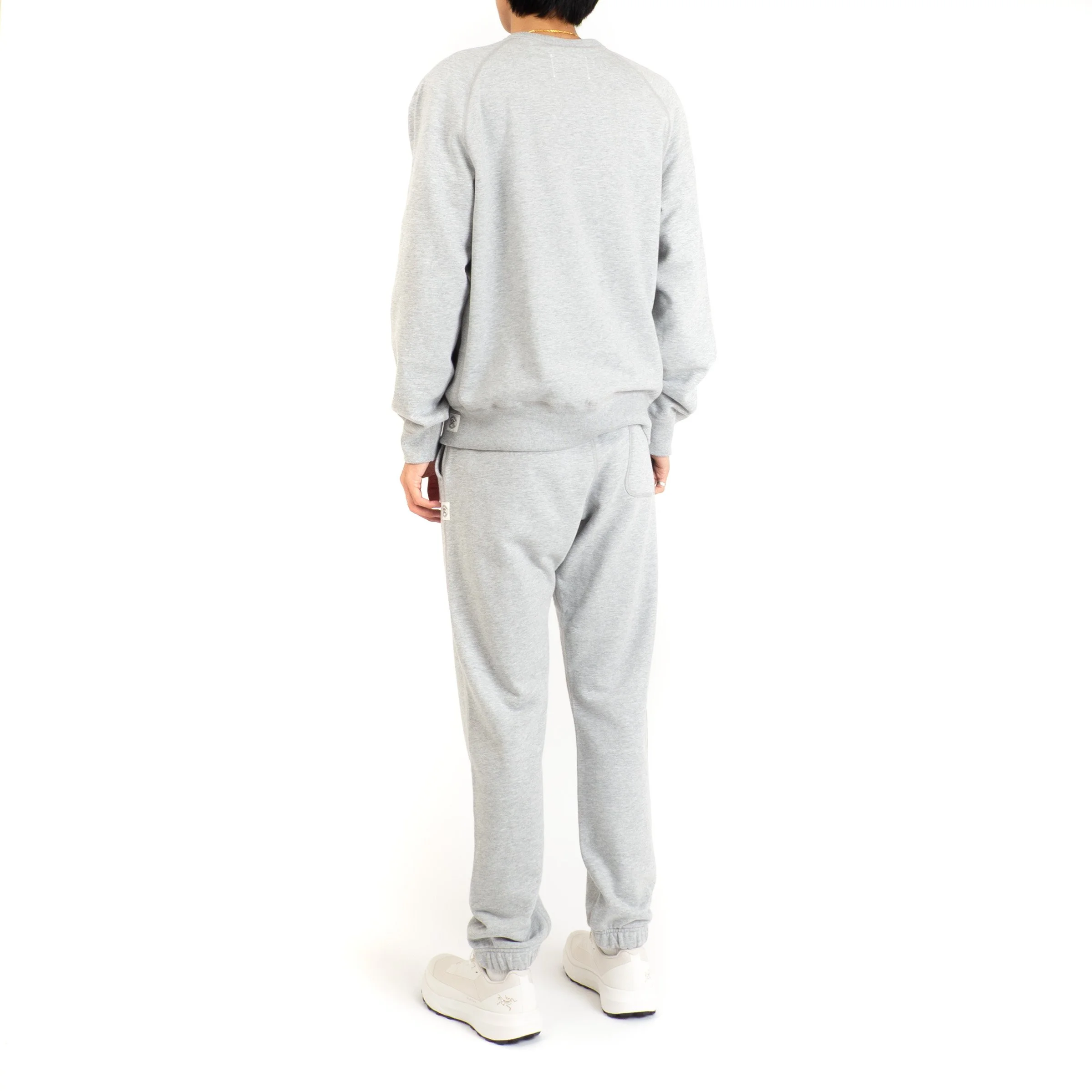 RC-Standard-PulloverCrewneck-HGrey-03.jpg