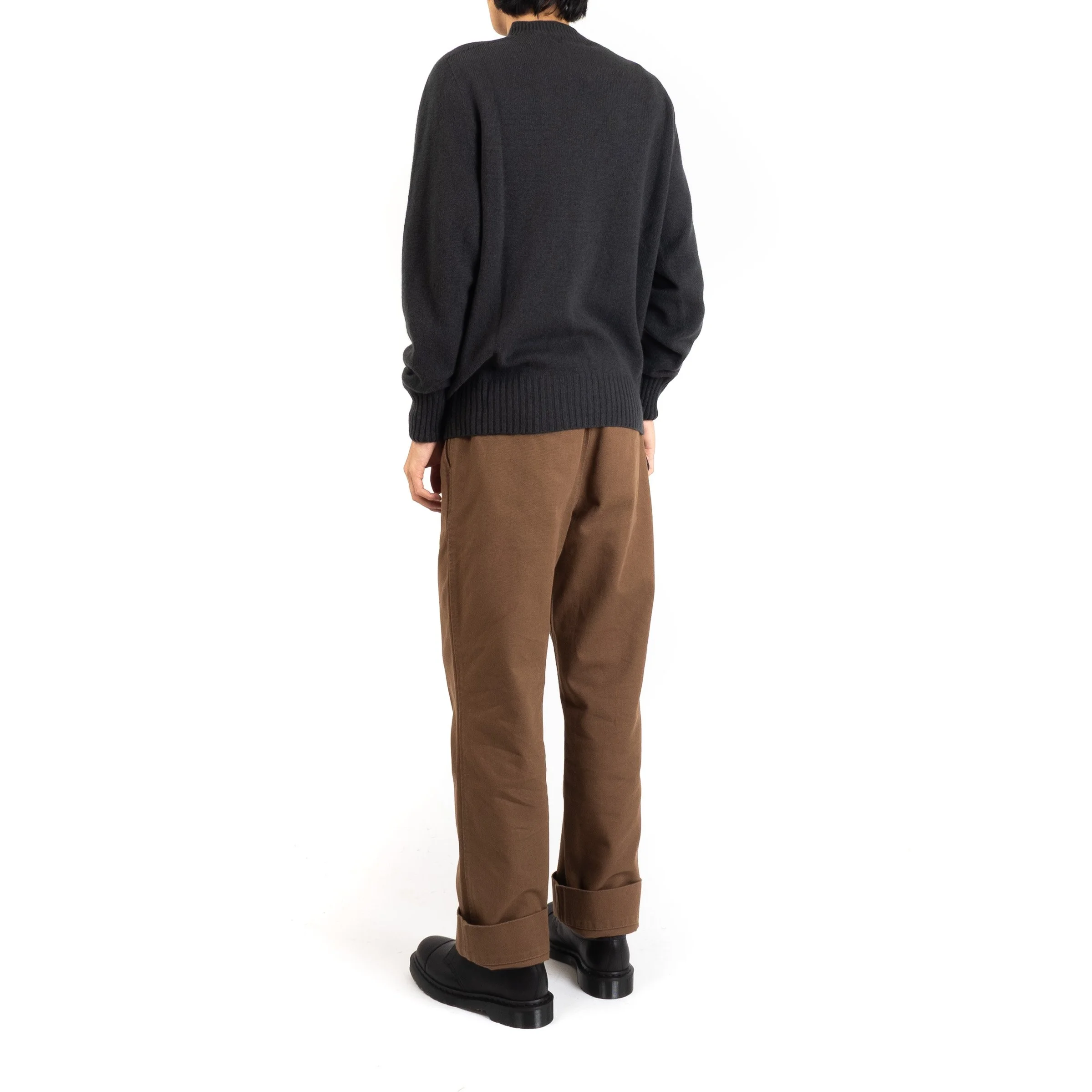 MH-Yak-Sweater-Asphalt-03.jpg