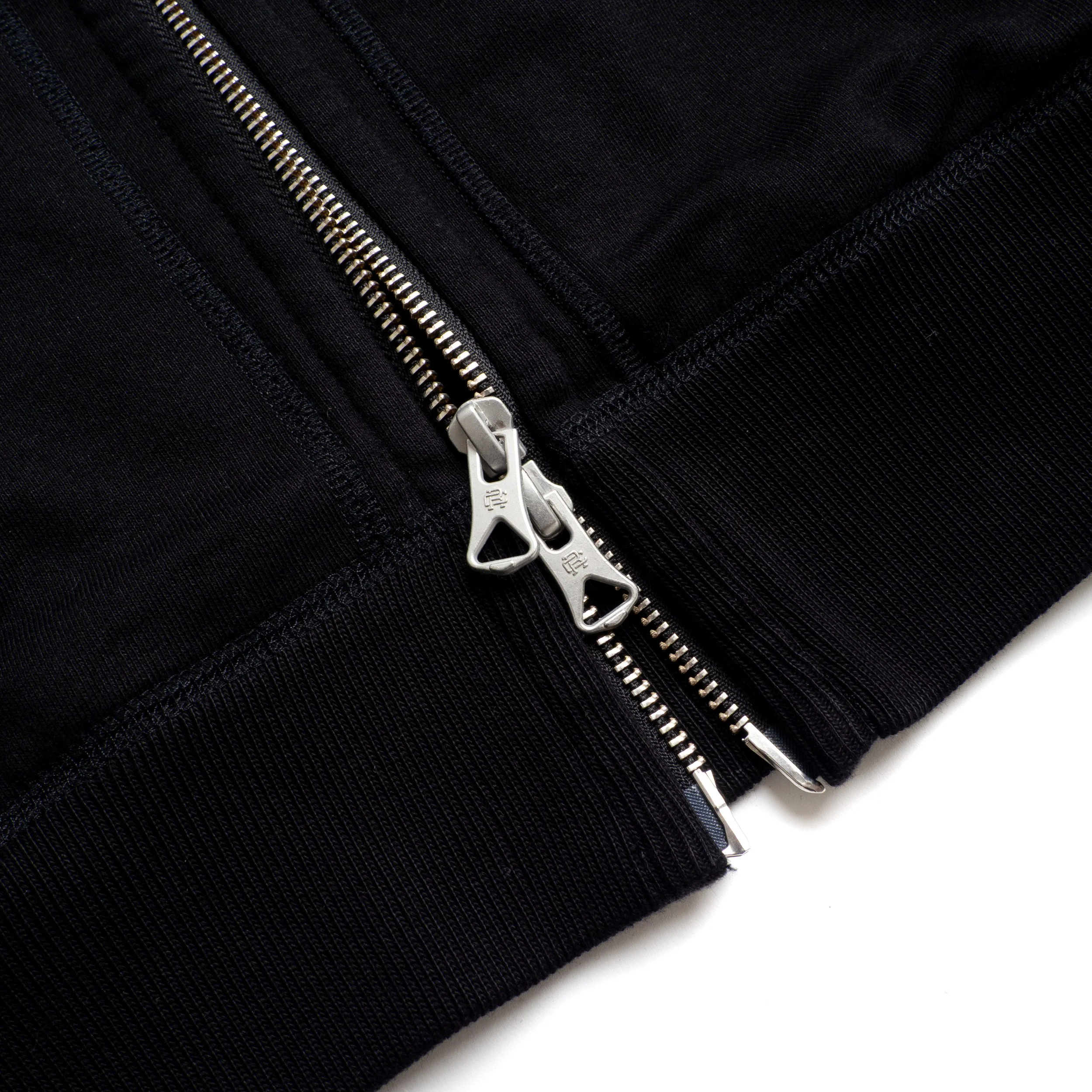 RC-Standard-ZipHoodie-Black-05.jpg
