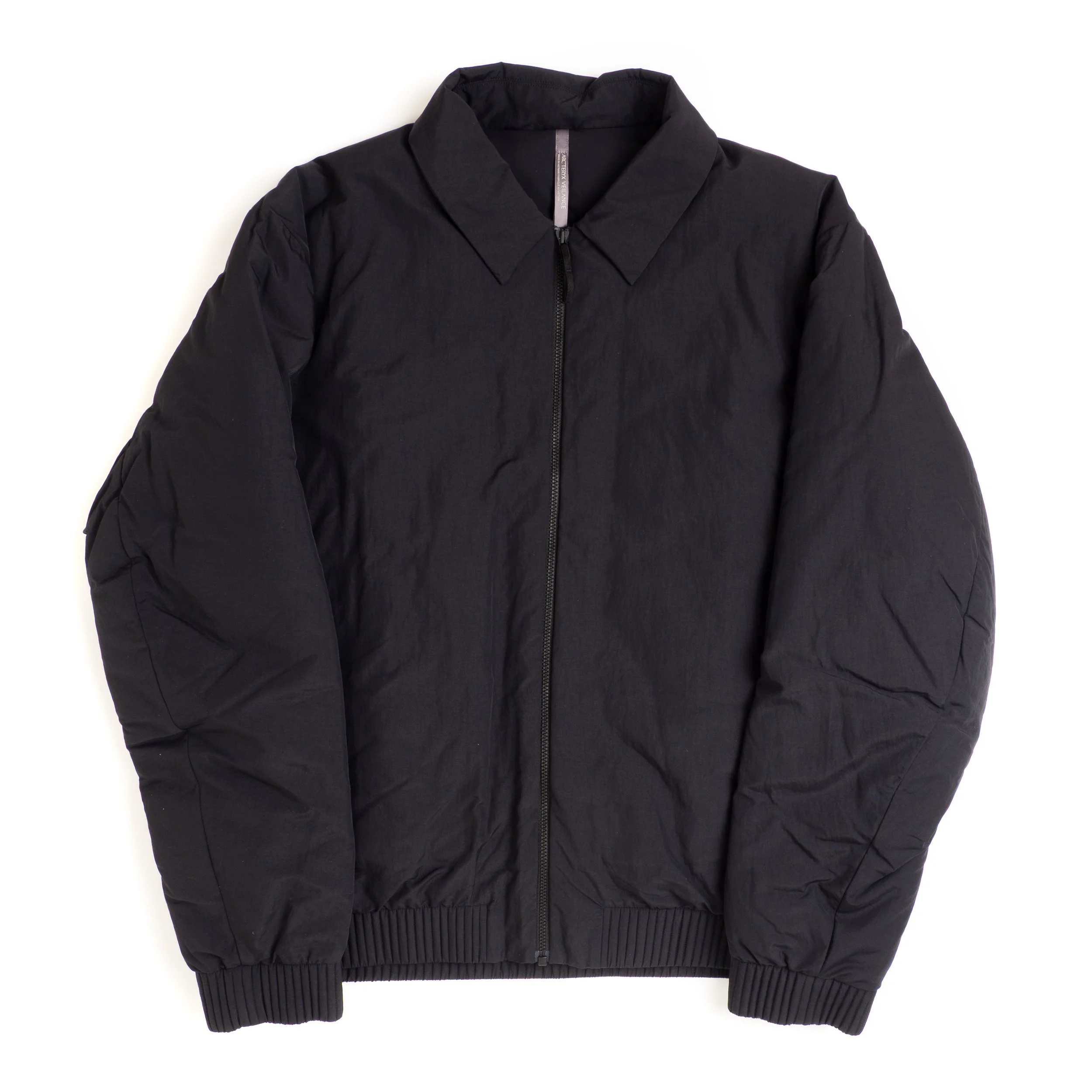 VEILANCE-Naroda-Ins-Jacket-Black-01.jpg