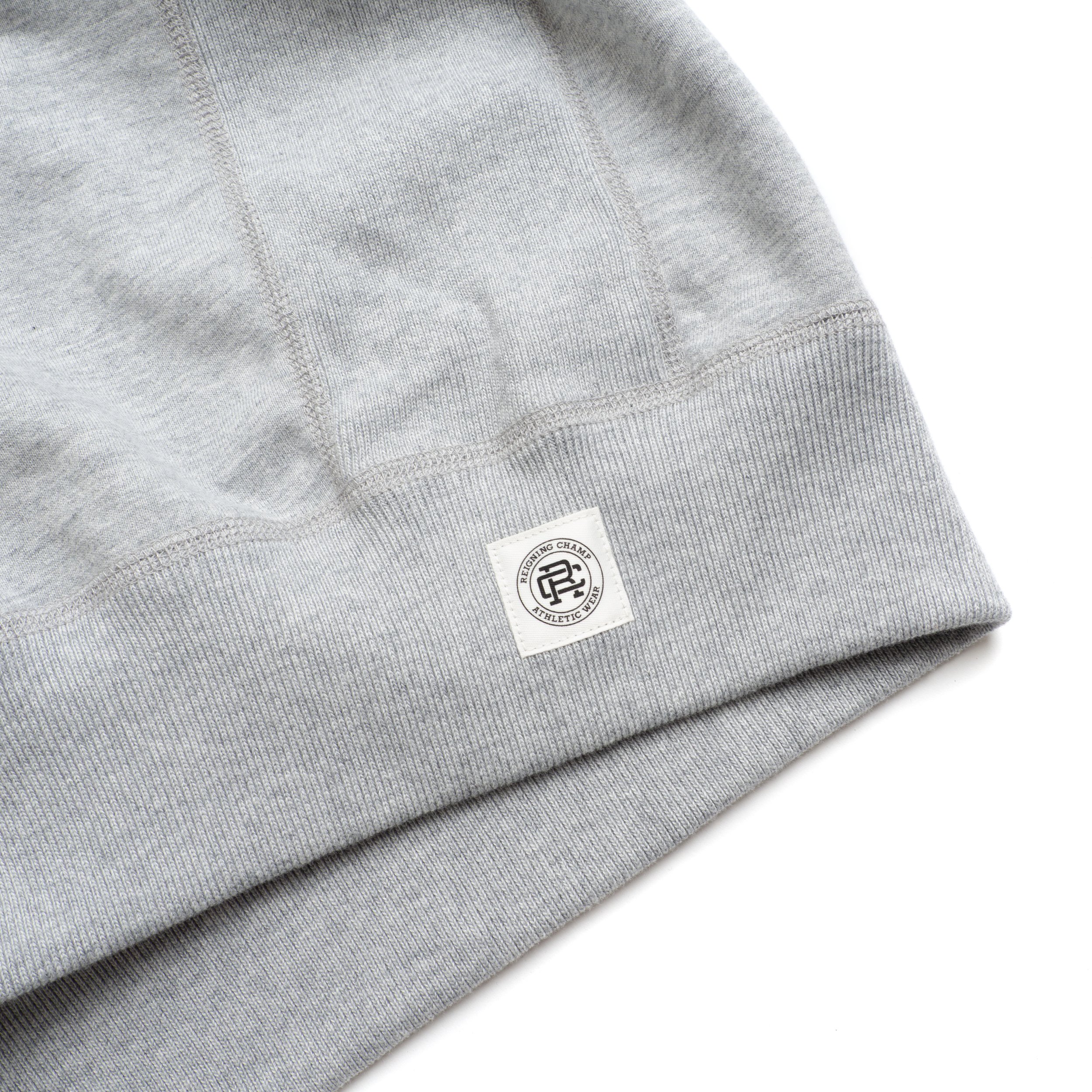 RC-Standard-PulloverCrewneck-HGrey-06.jpg