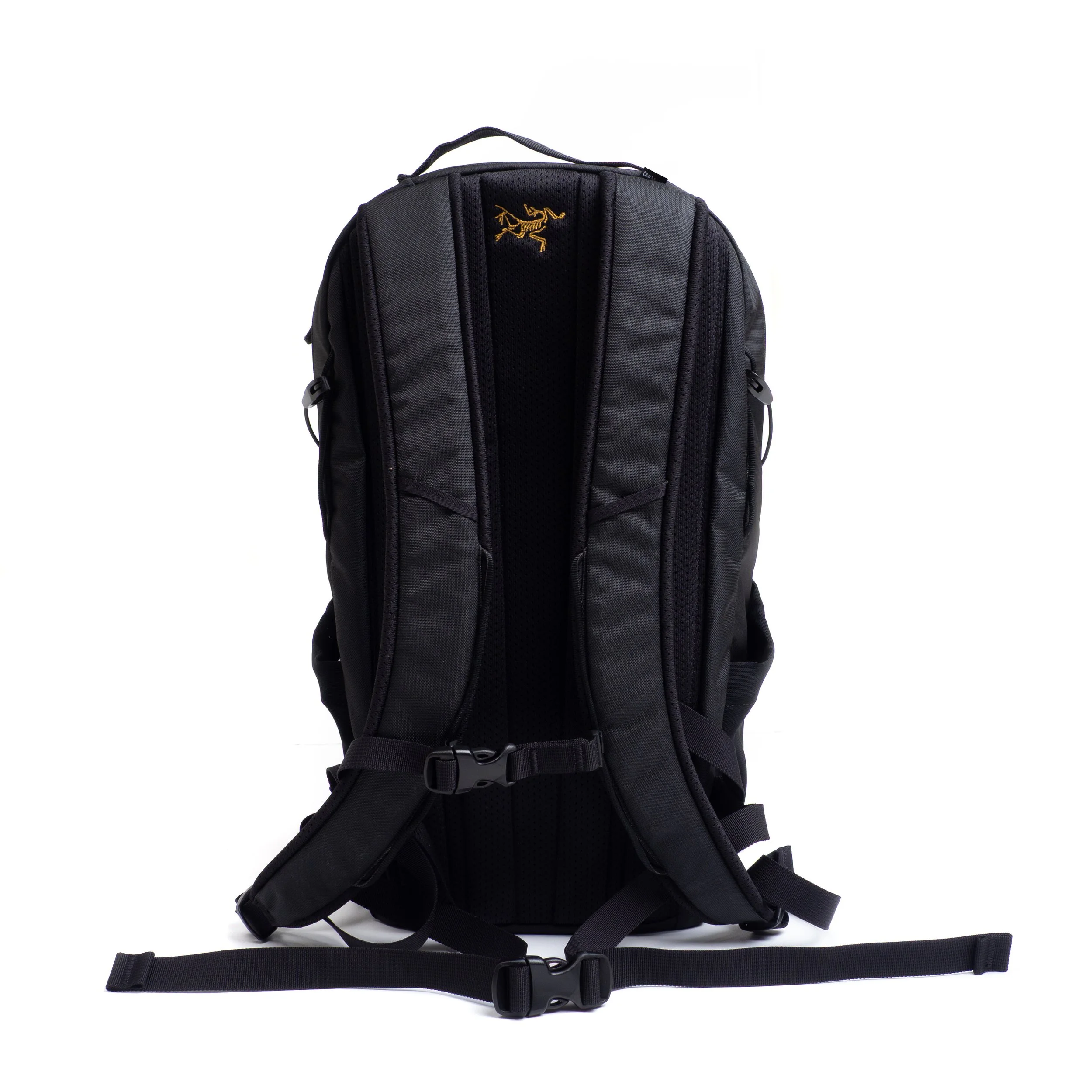 Arc-Mantis-16-Backpack-24K-02.jpg