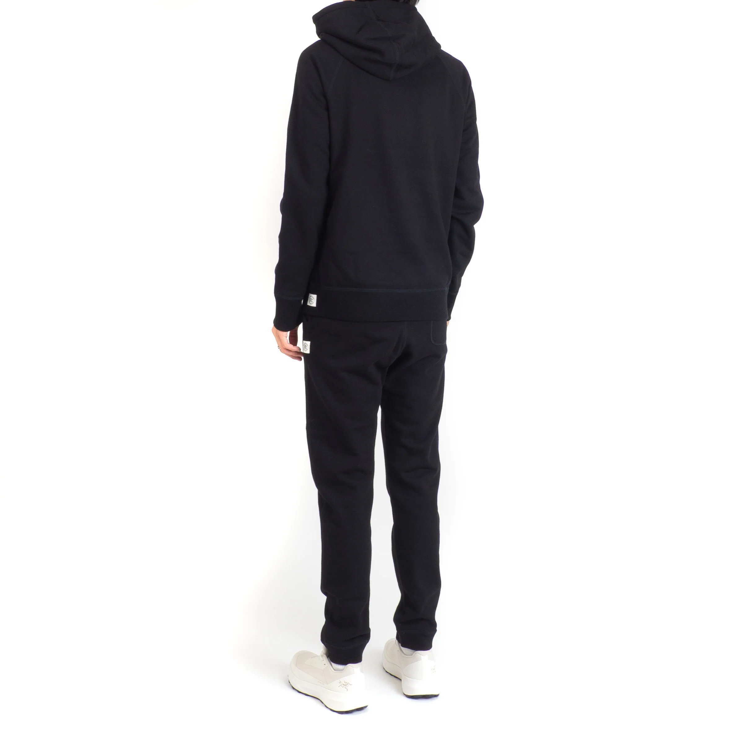 RC-Slim-PulloverHoodie-Black-03.jpg