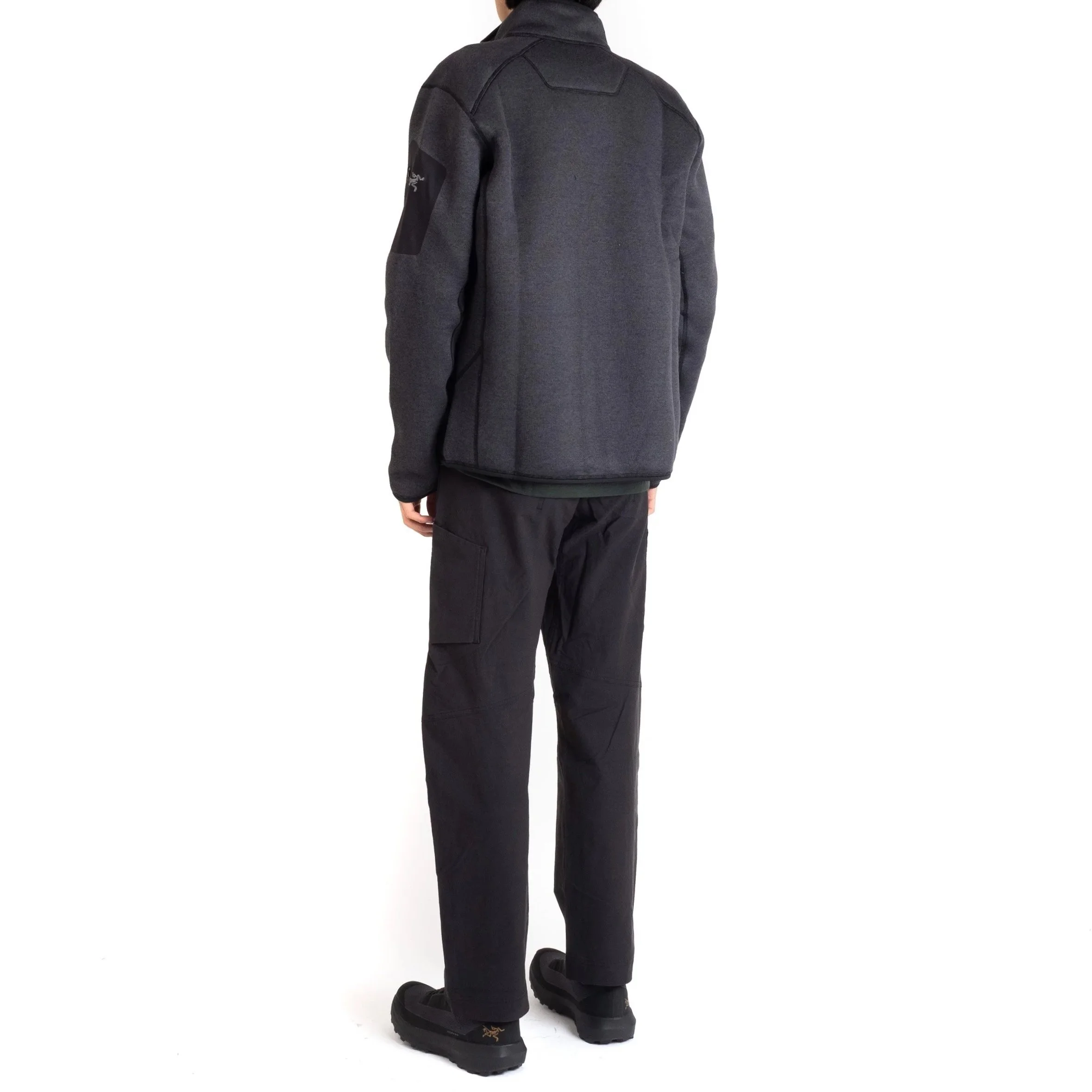 Arc-Covert-Cardigan-BlackHeather-03.jpg