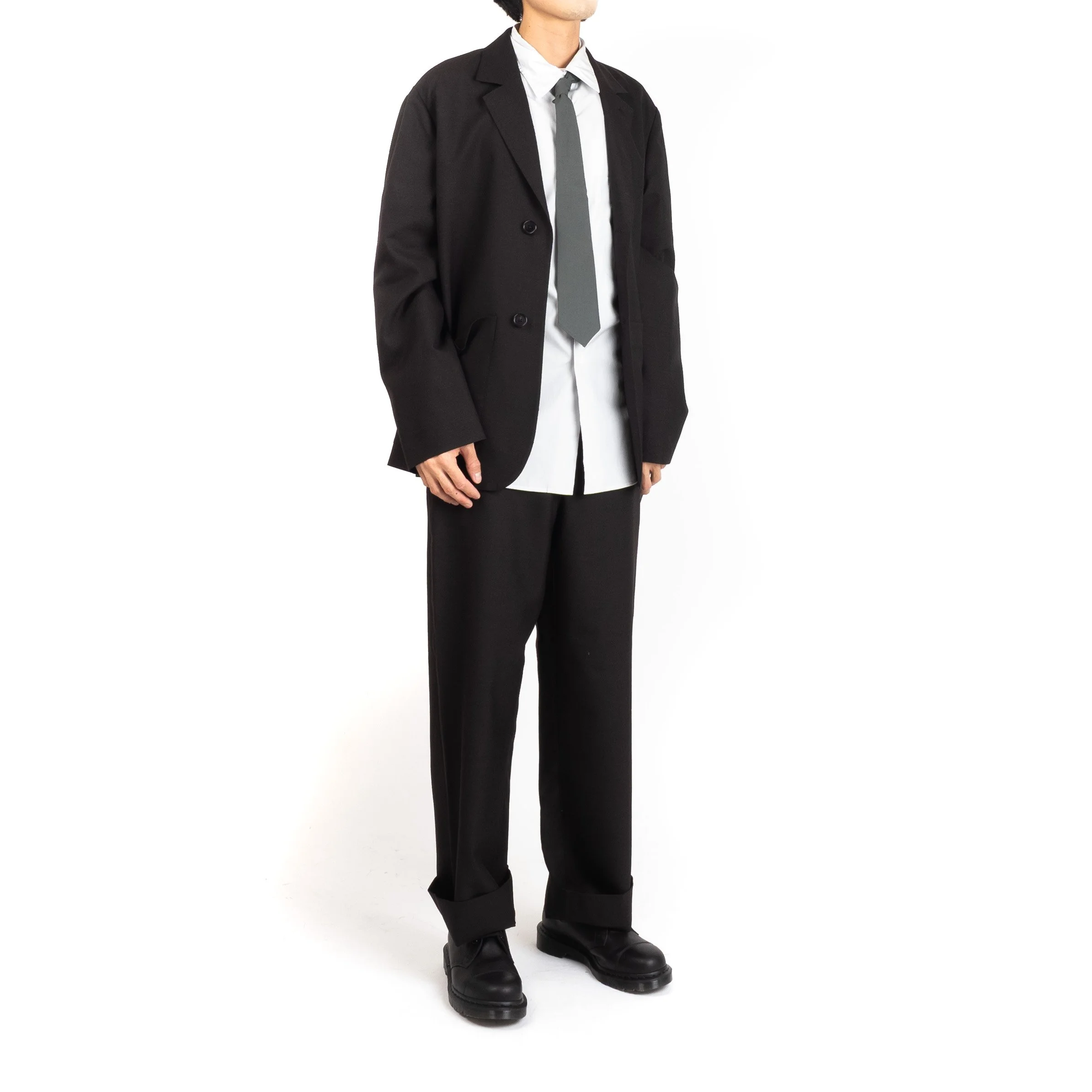 MH-Relaxed-Trousers-Ebony-02.jpg