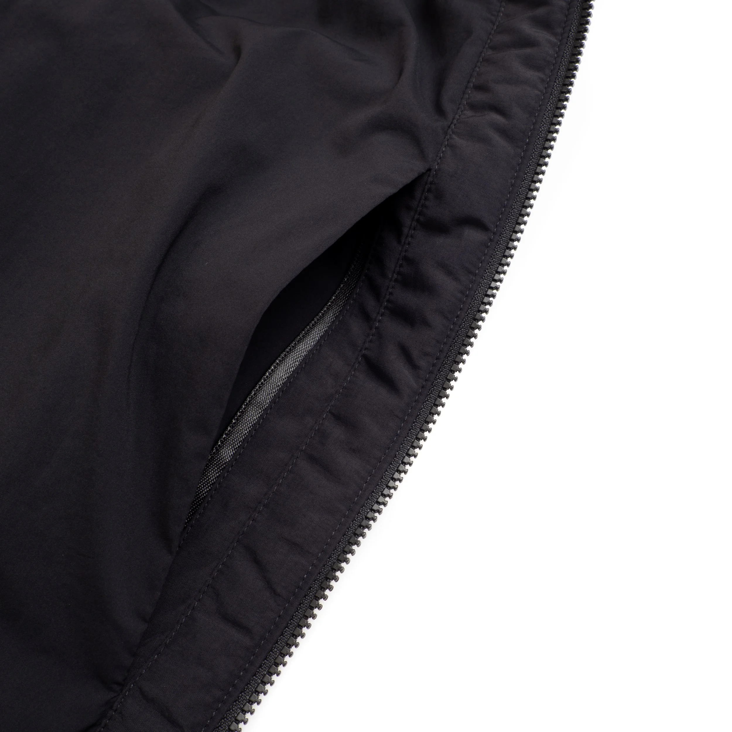 VEILANCE-Naroda-Ins-Vest-Black-08.jpg