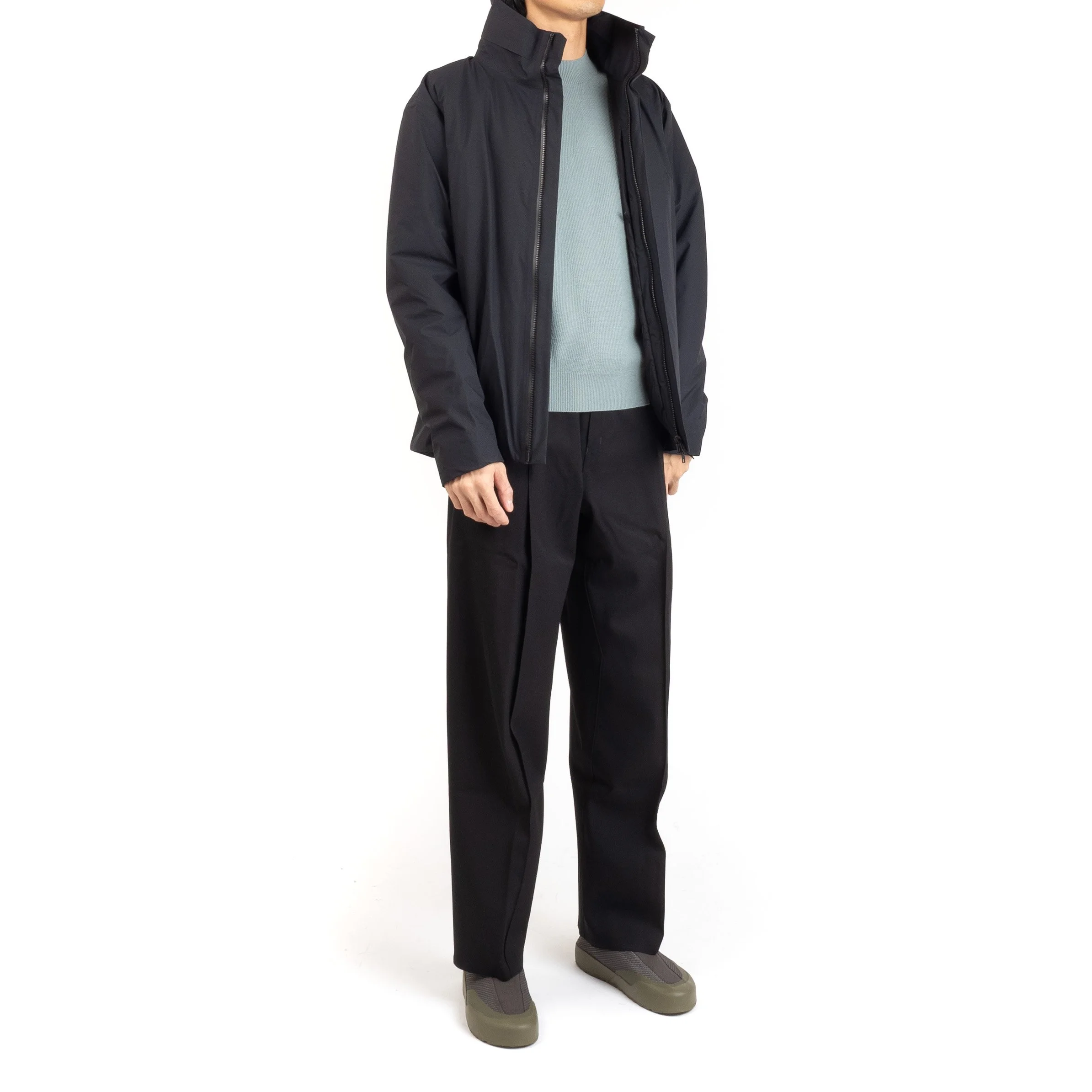 VEILANCE-Euler-ins-jacket-black-02.jpg