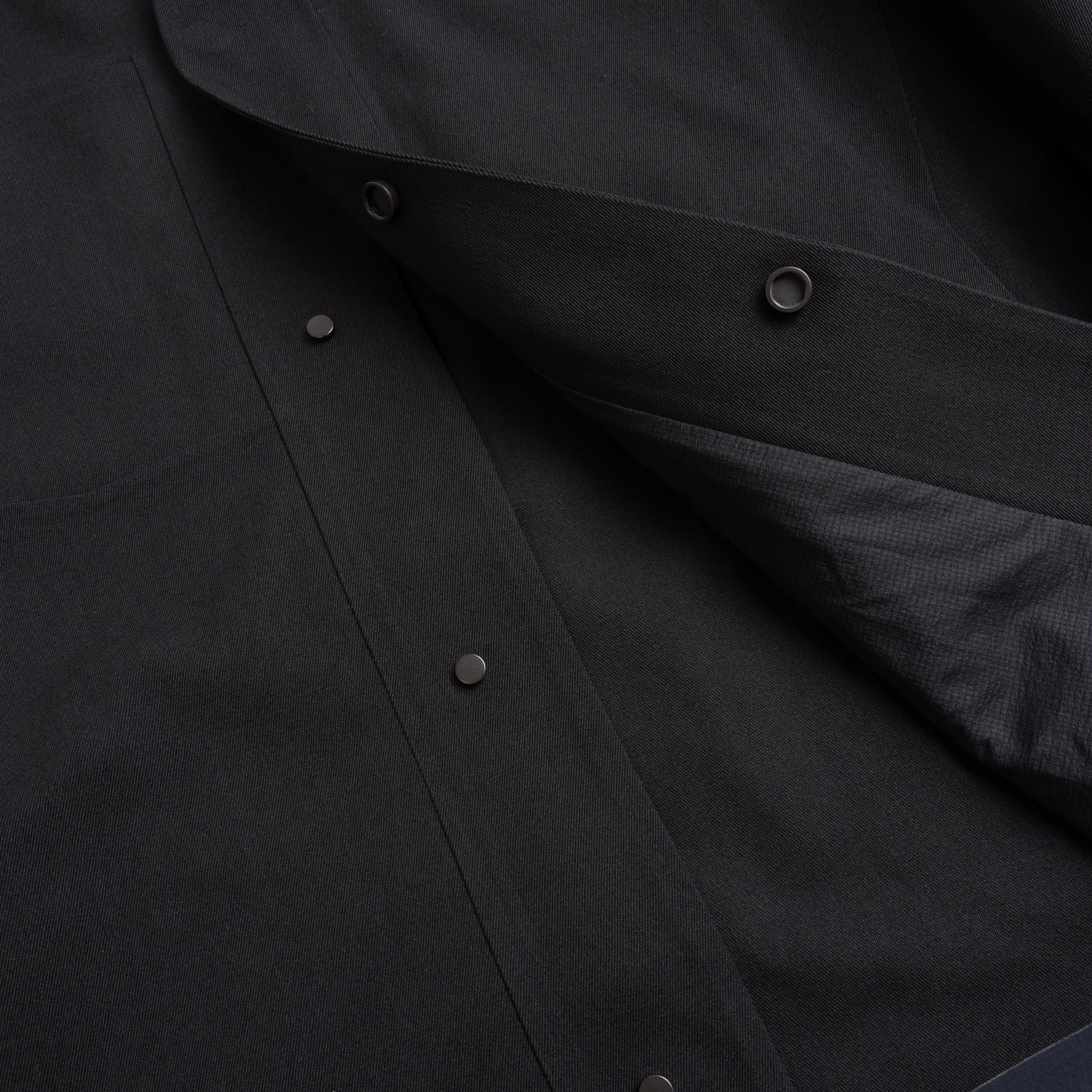 VEILANCE-voronoi-wool-jacket-black-06.jpg
