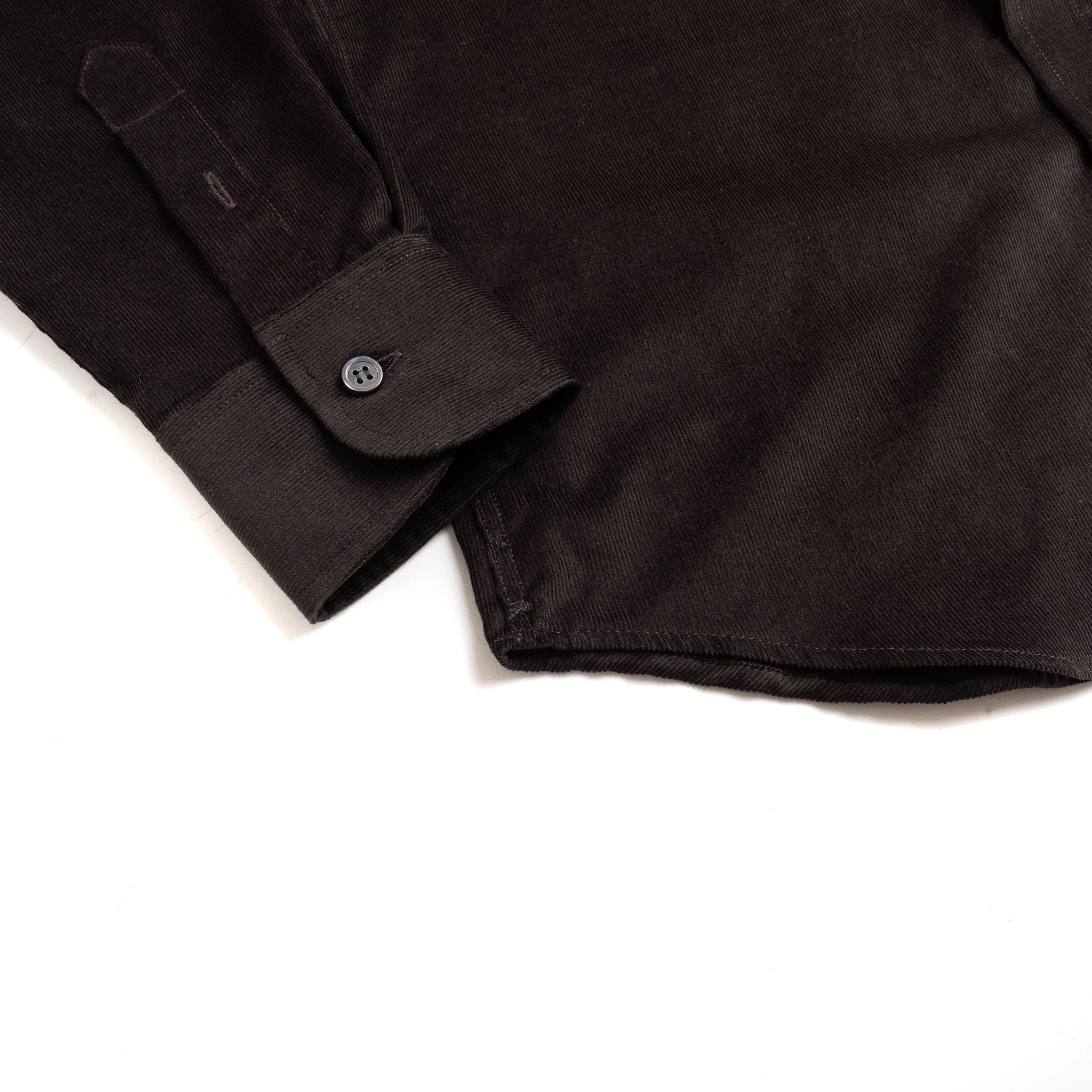 Outclass-ClassicShirt-BabyCord-Mocha-05.jpg
