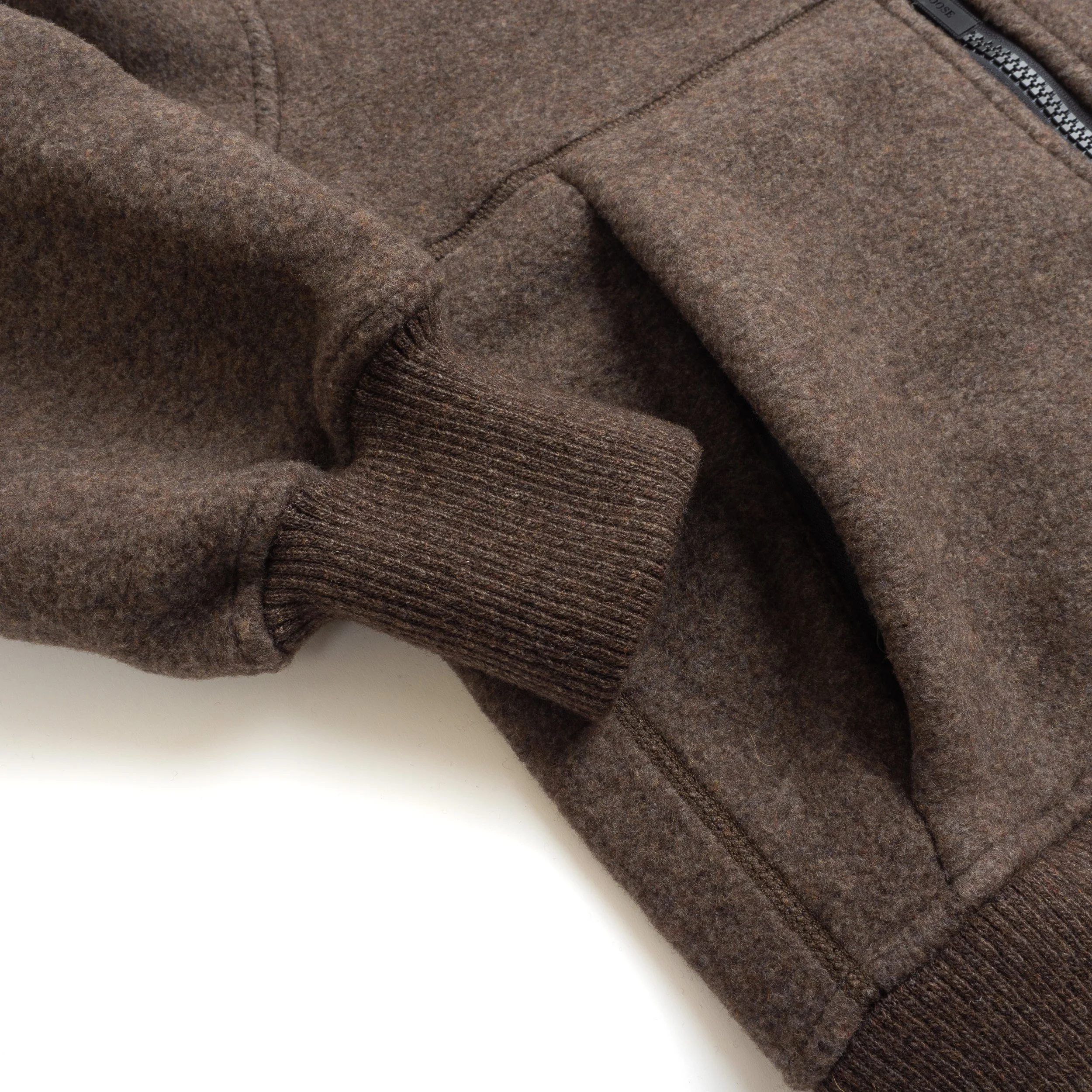 CG-Chiliwack-Fleece-Bomber-Terra-06.jpg