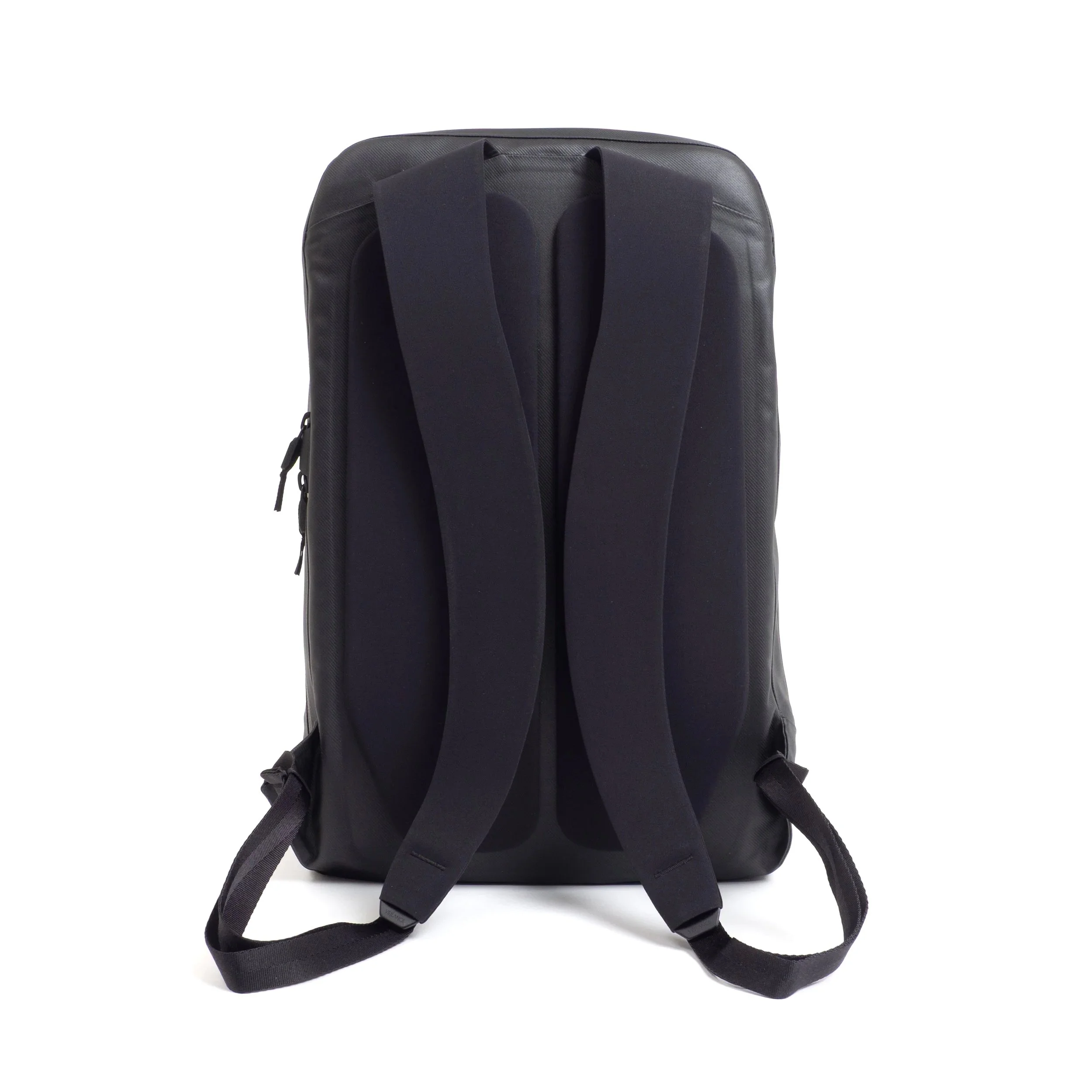 VEILANCE-Anodic-Backpack-02.jpg