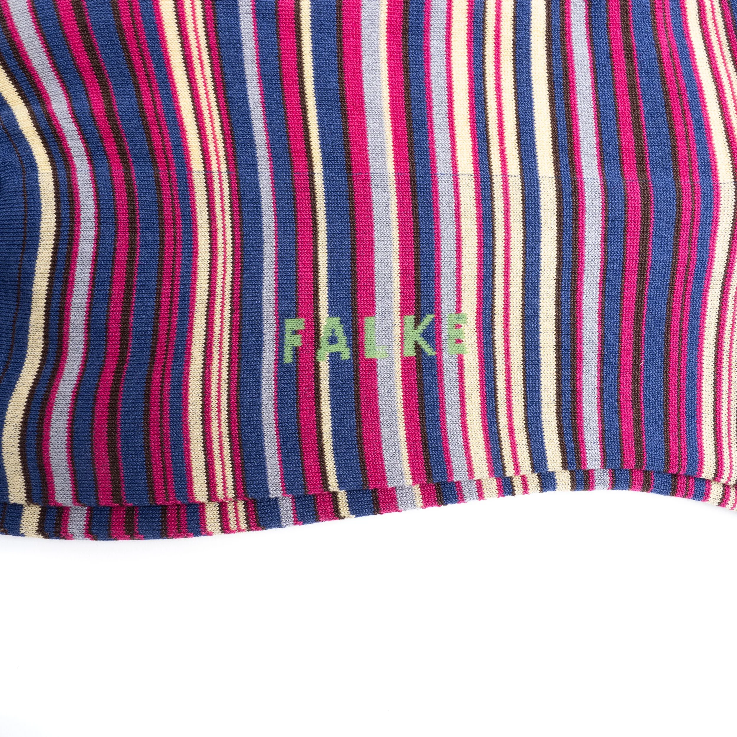 FALKE-micro-knee-red-02.jpg