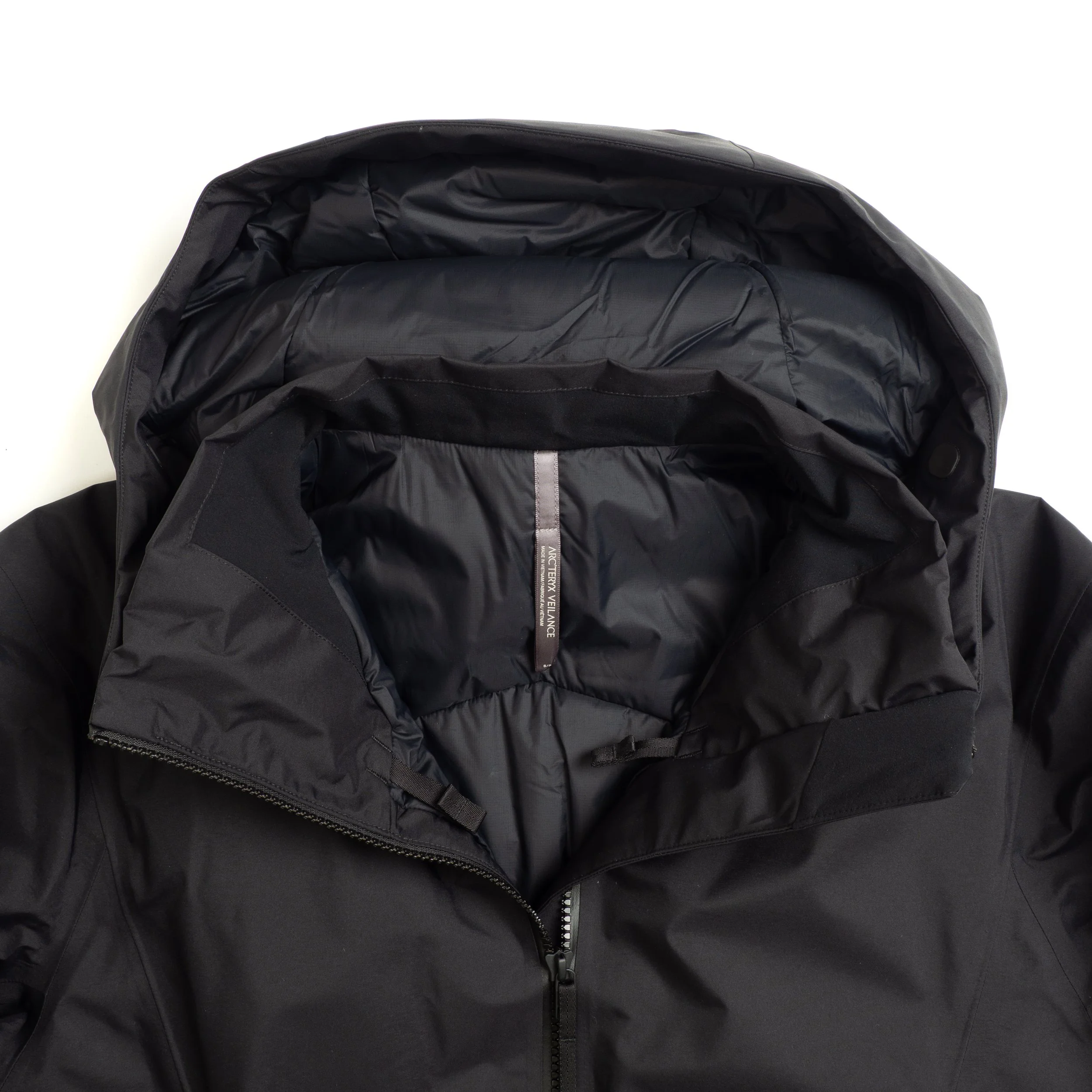 Diode-Insulated-Jacket-Black-04.jpg