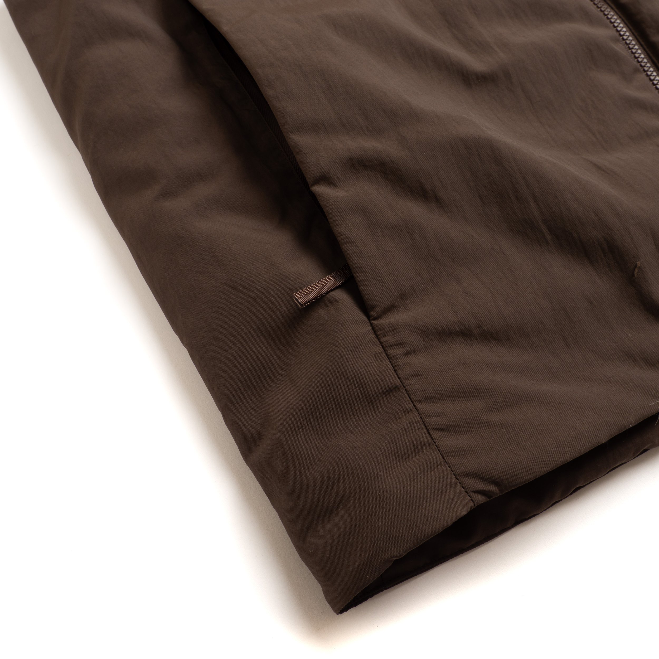 VEILANCE-Naroda-Ins-Vest-Sable-05.jpg