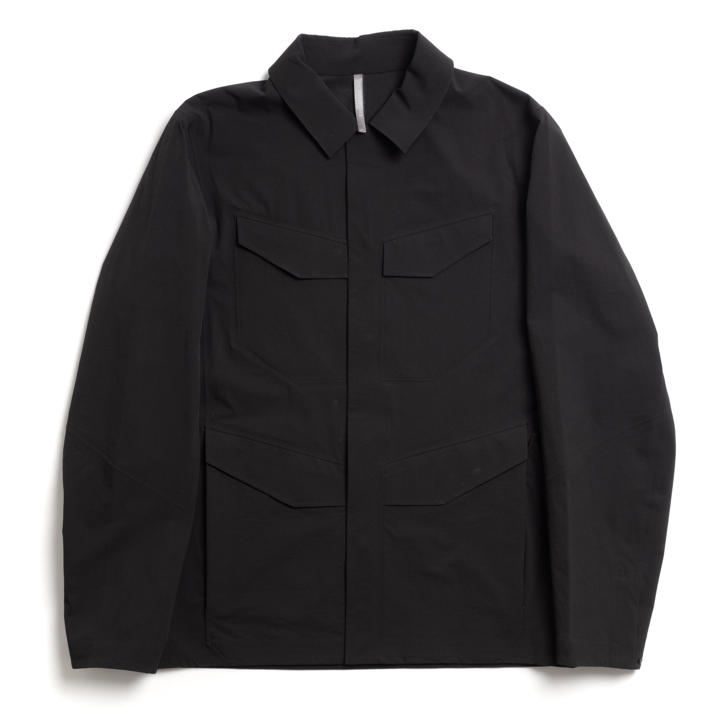 AV-Field-Softshell-Black-01.jpg