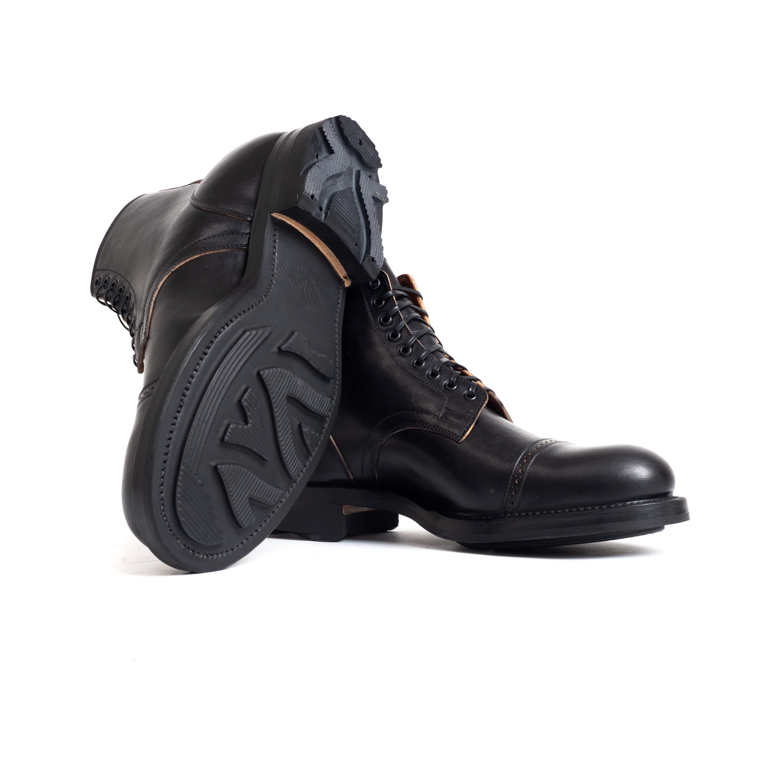 VIBERG-2030-Boot-BCT-VacchettaLucida-Black-02.jpg