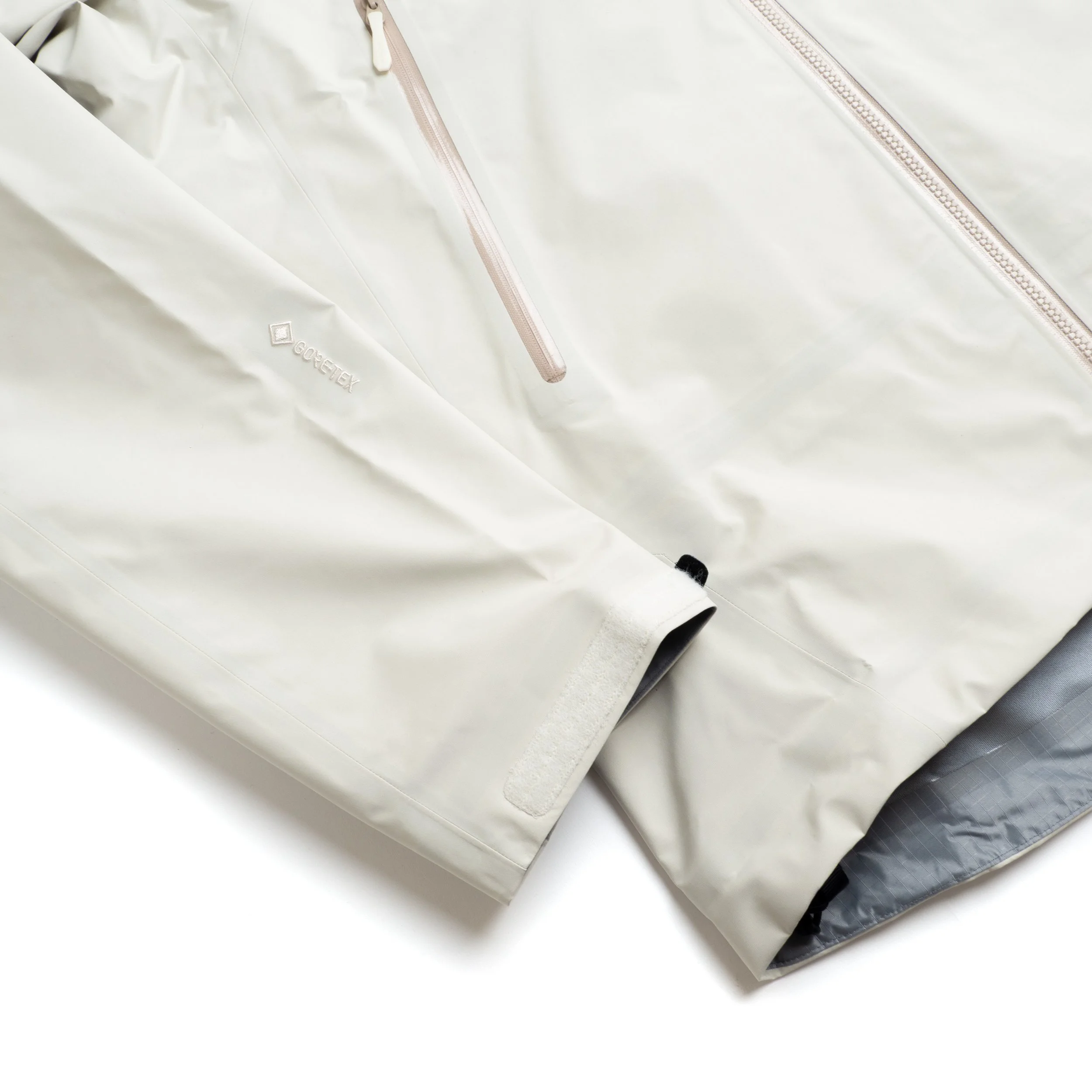 arc-beta-jacket-seasalt-05.jpg