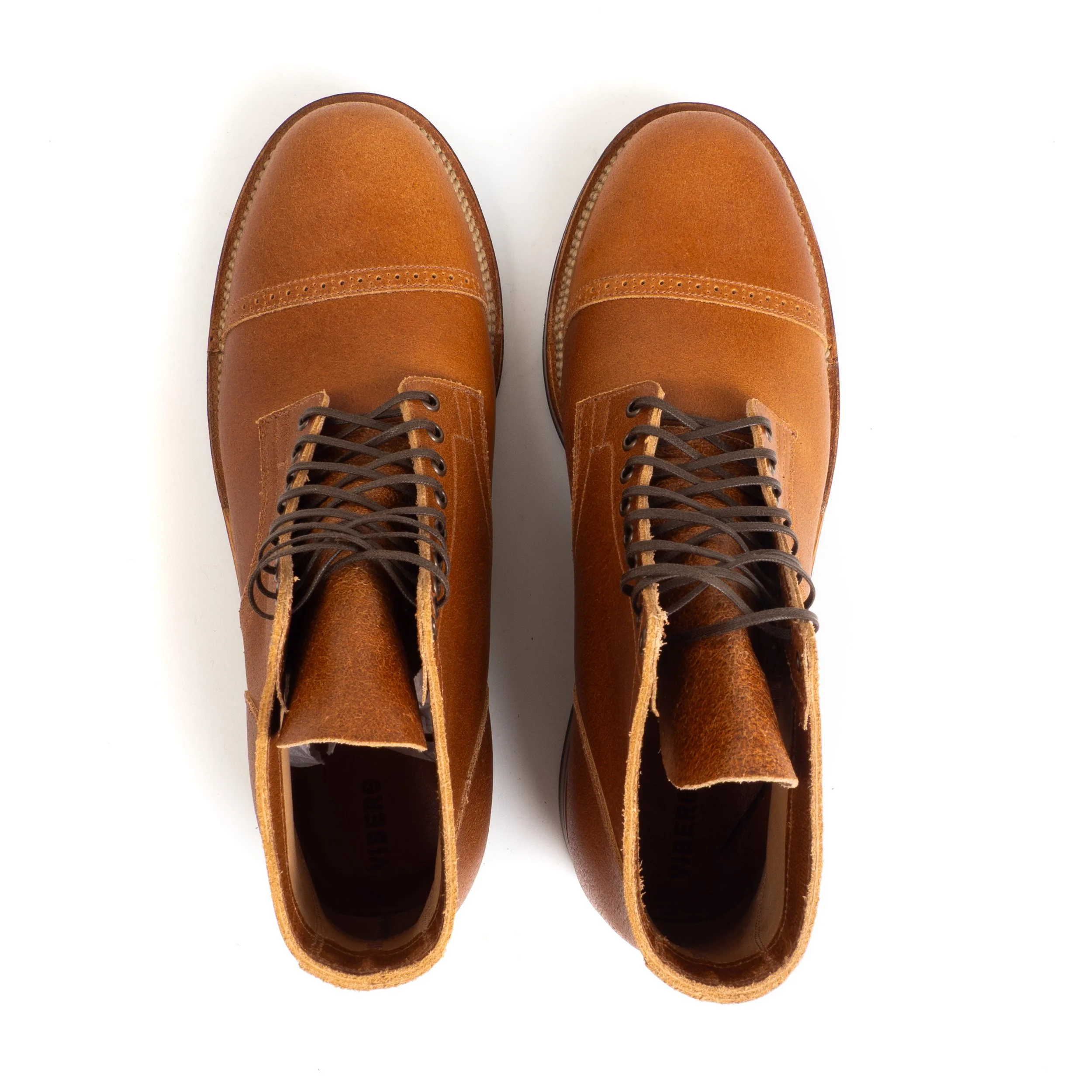 Viberg-ServiceB00t-2030BCT-LatigoWaxedFlesh-Moc-03.jpg