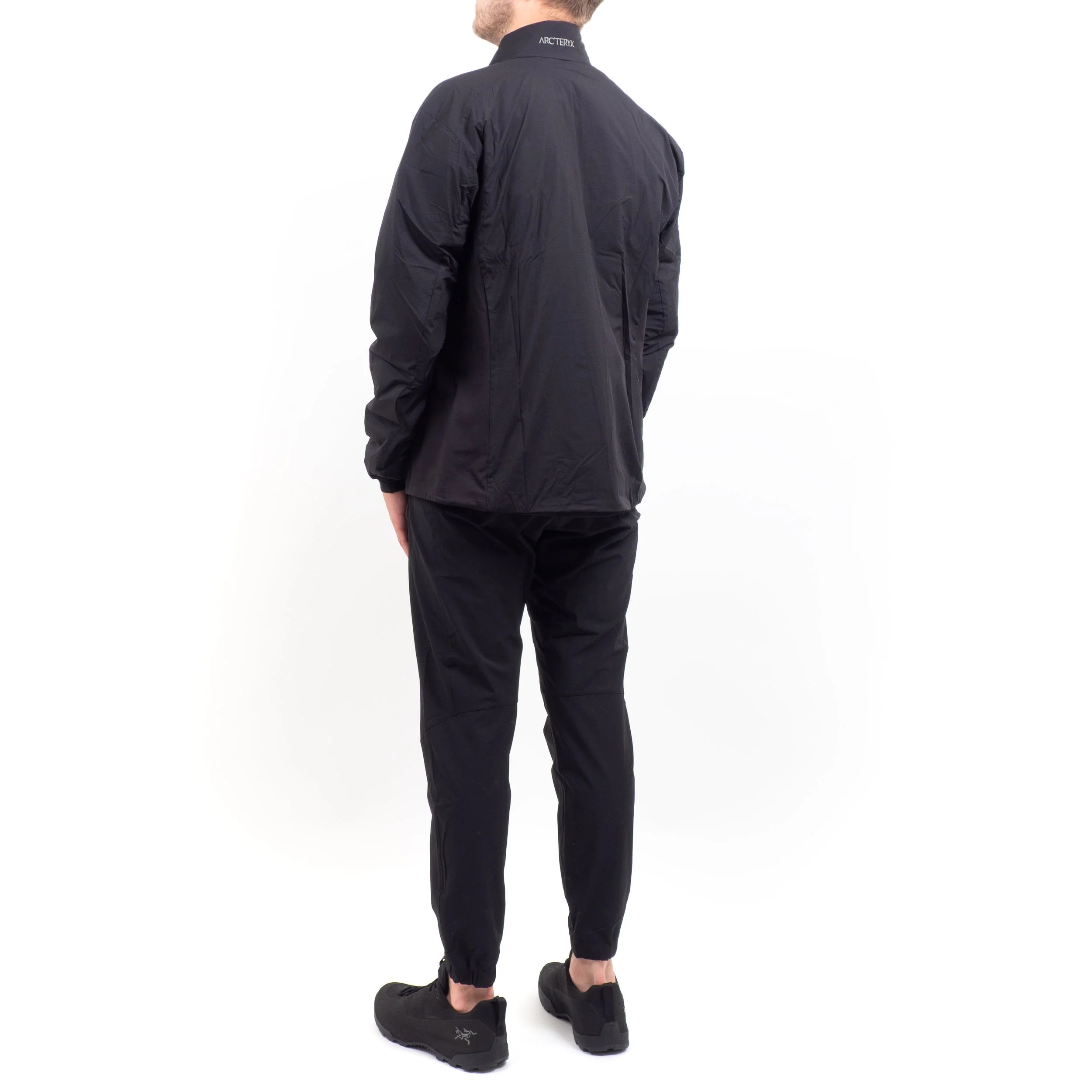 Arc-Gamma-Jogger-Black-03.jpg