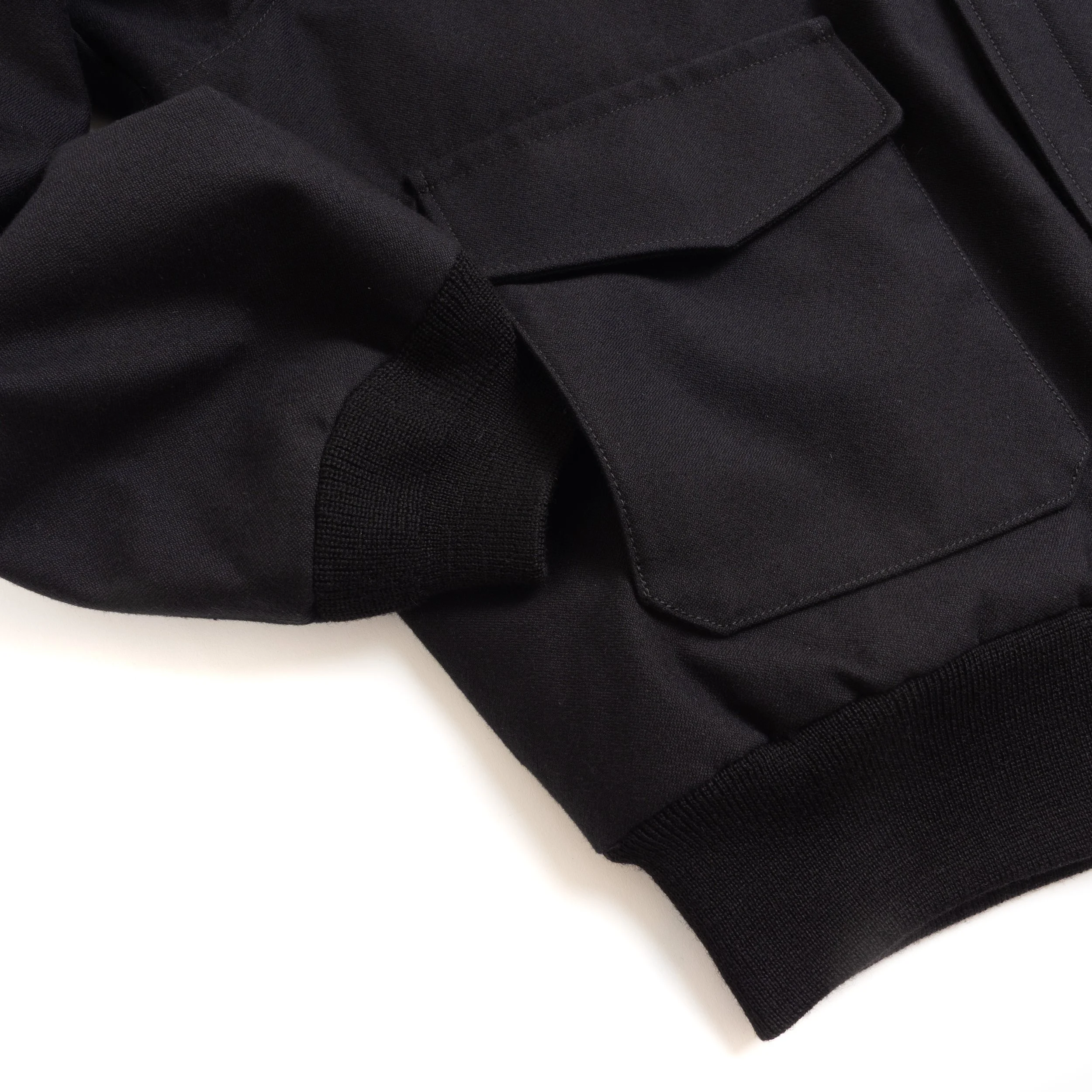 CIOTA-A2-FlightJacket-Black-06.jpg