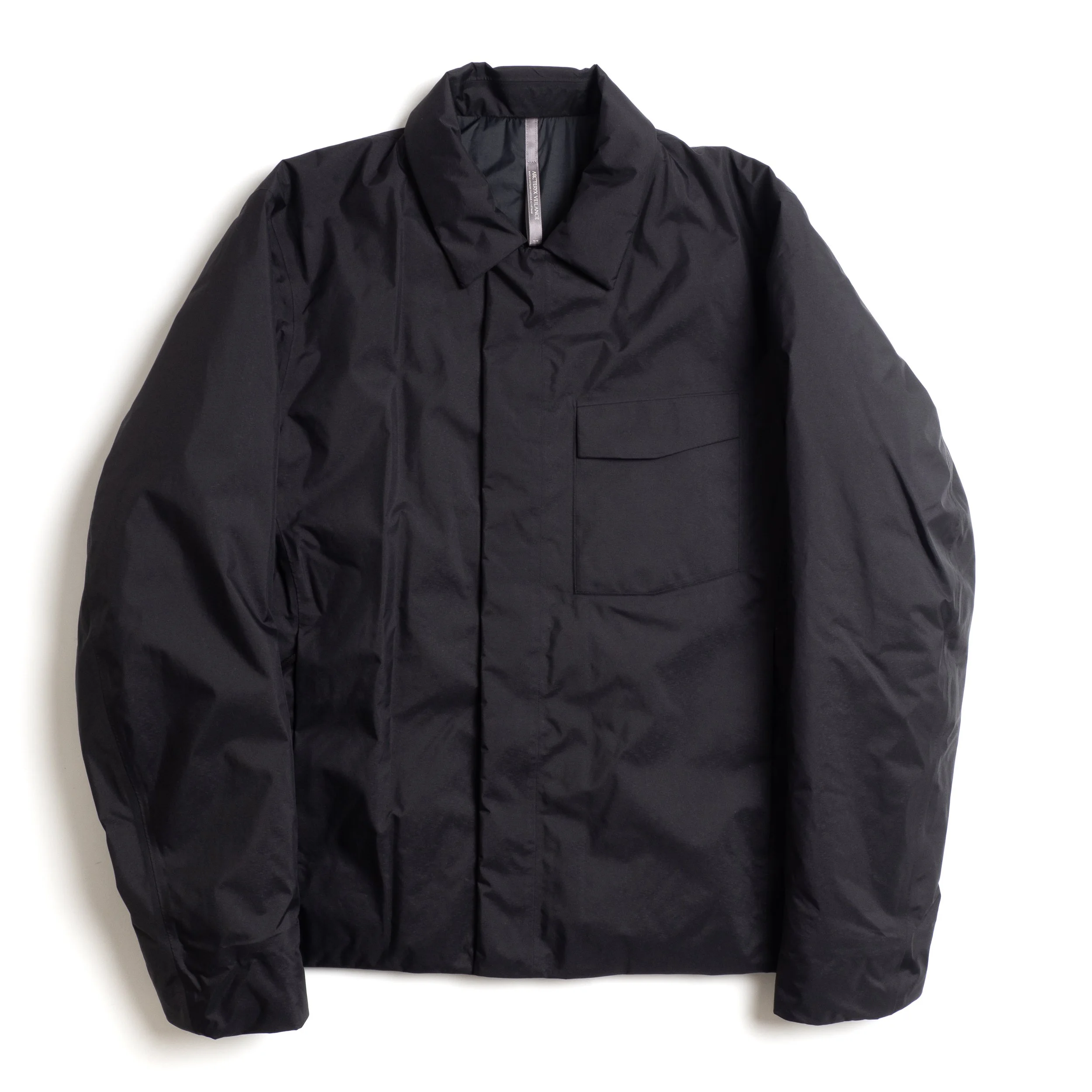 VEILANCE-Spere-IS-Jacket-Black-01.jpg