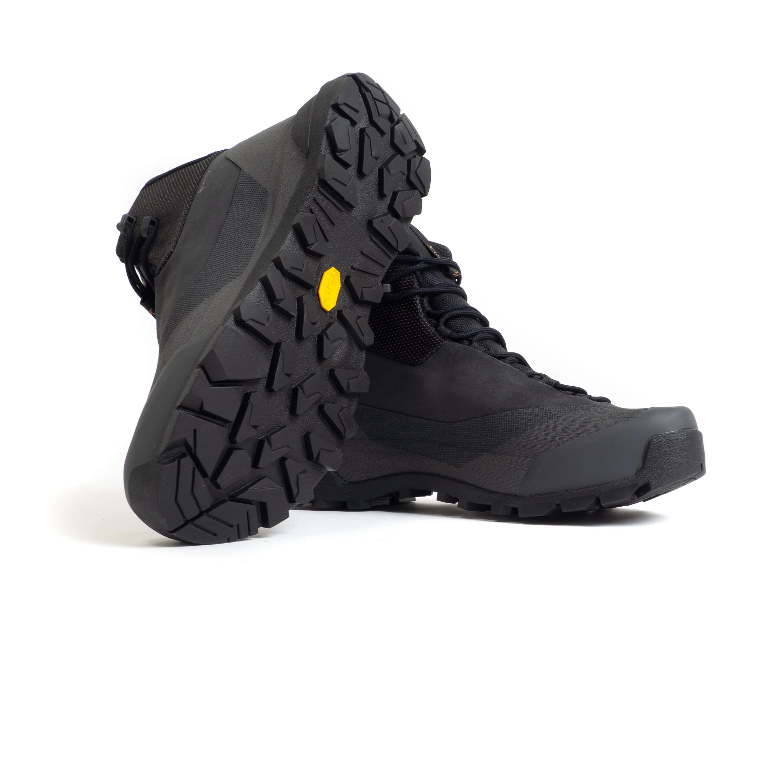 Arc-Konseal-Trek-Boot-Black-02.jpg