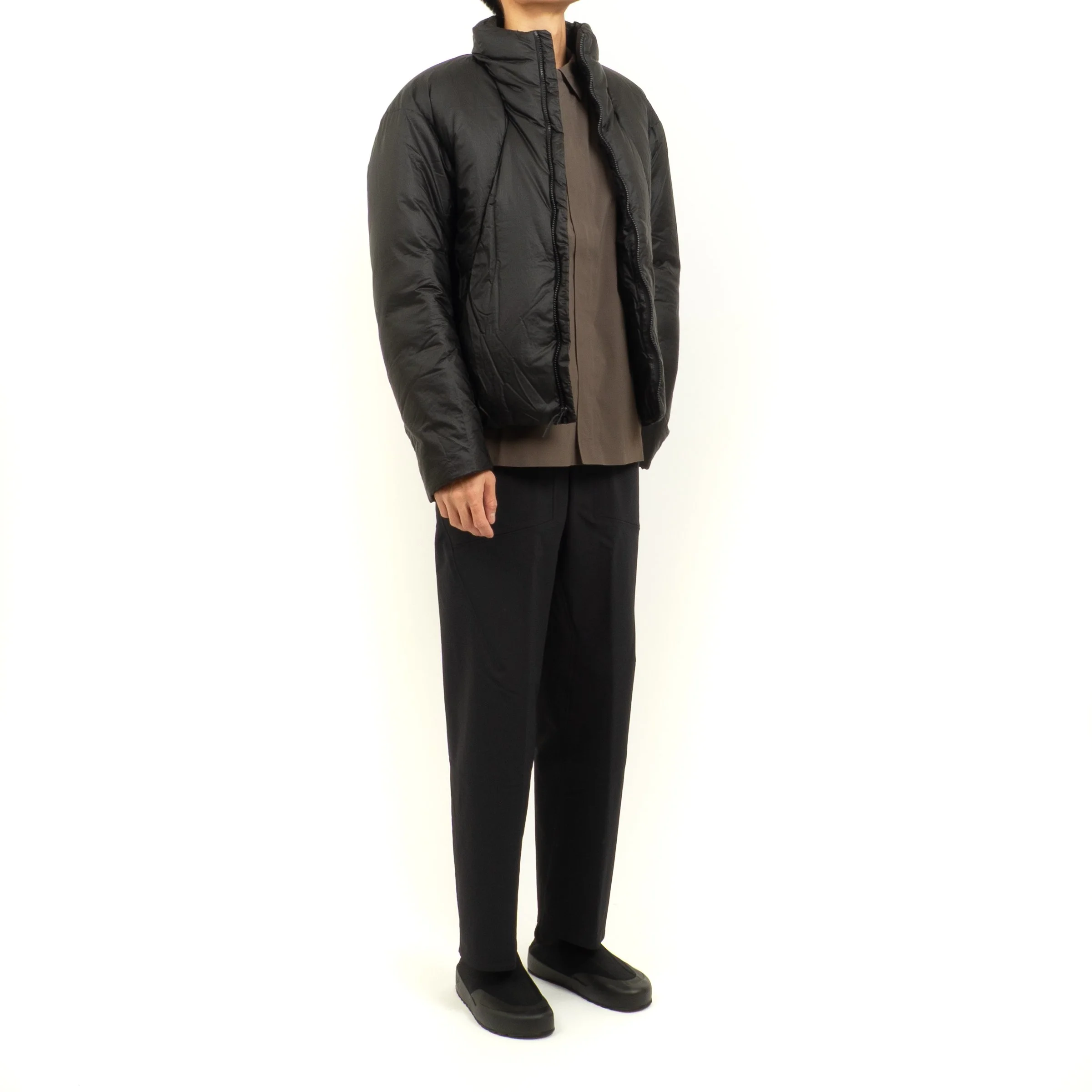 Conduit-Down-Jacket-Black-02.jpg