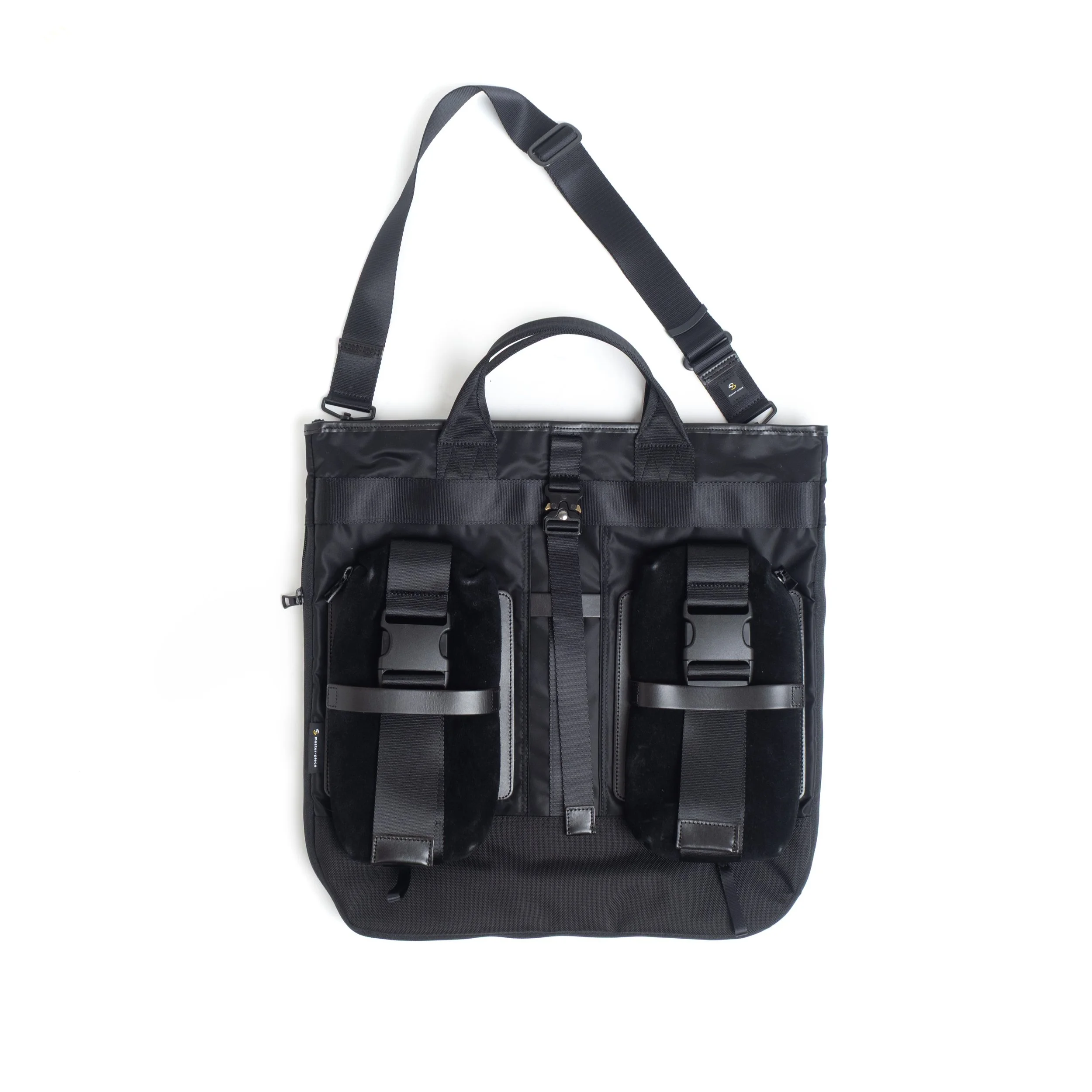 MP-Rouge-Helmet-Bag-Black-02.jpg
