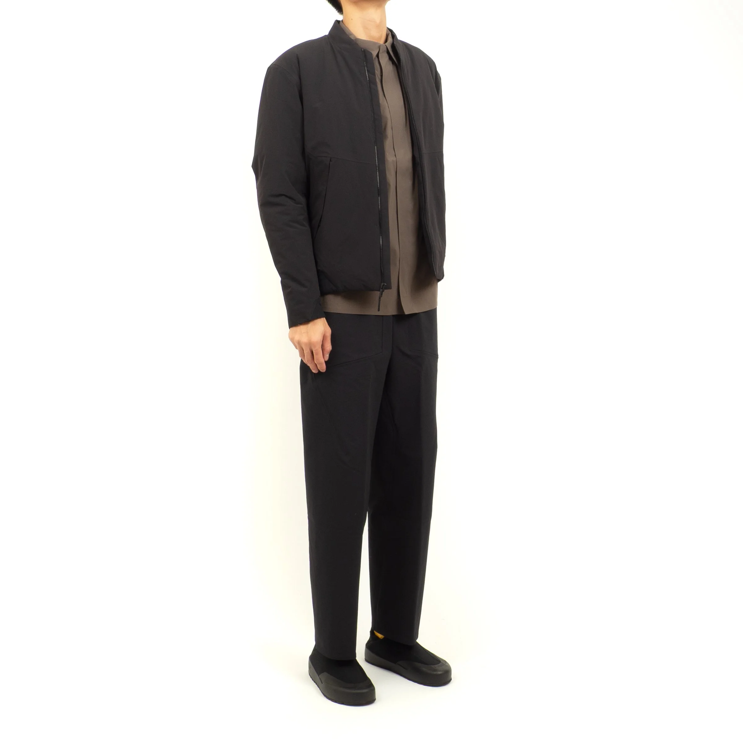 Diode-Insulated-Bomber-Black-02.jpg