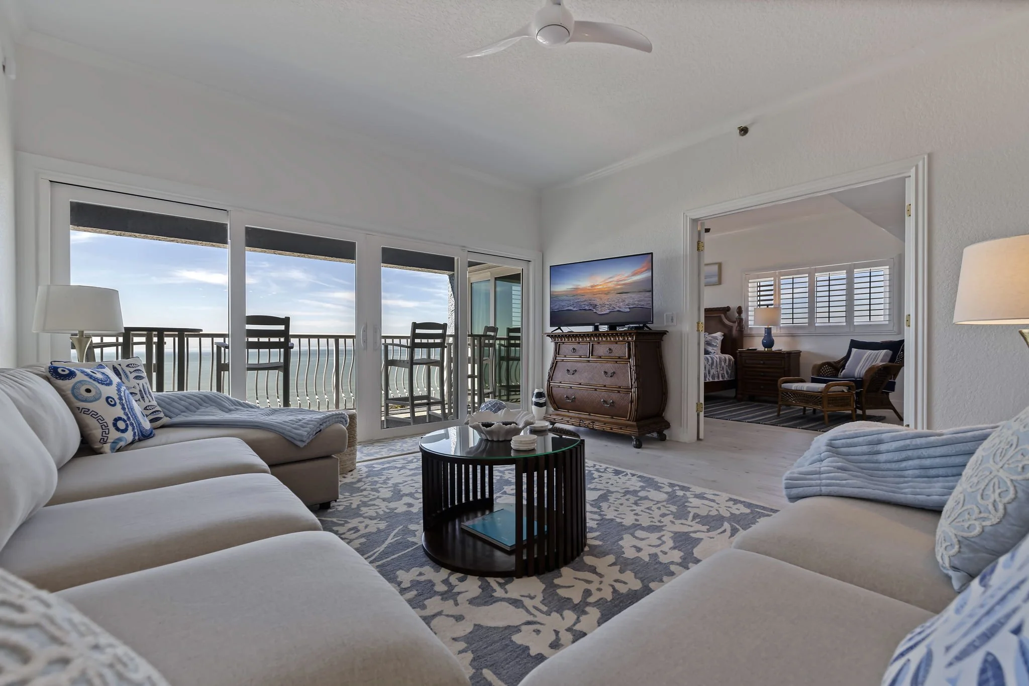 Red607 · Sunny Retreat on Pristine Beach | Redington Shores
