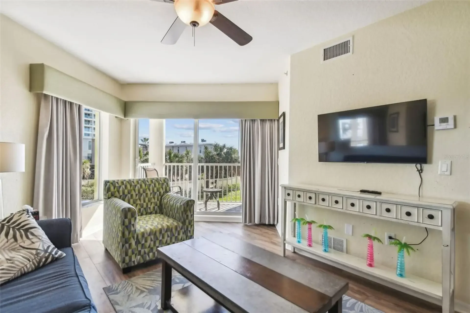Sunset Beachfront Suite - Gulf Views Pool Paradise