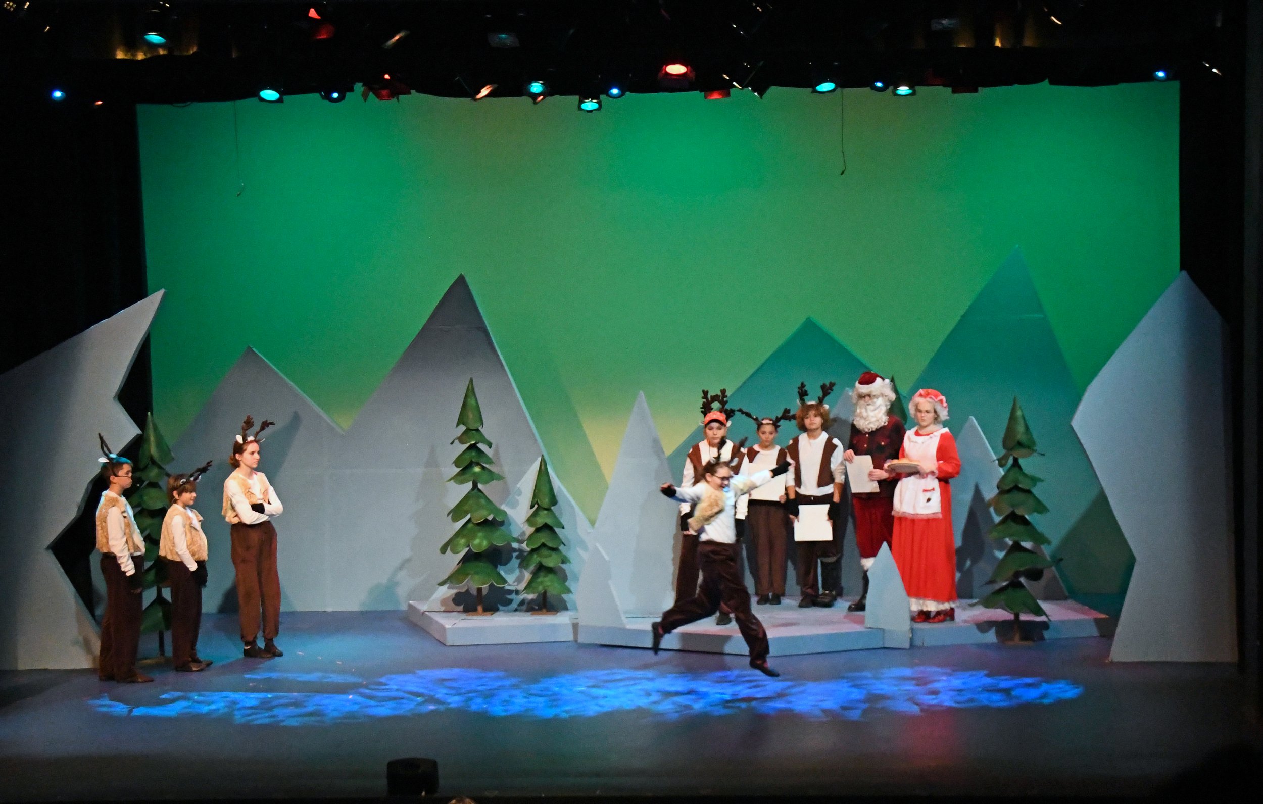 Rudolph Jr.
Lincoln Community Playhouse