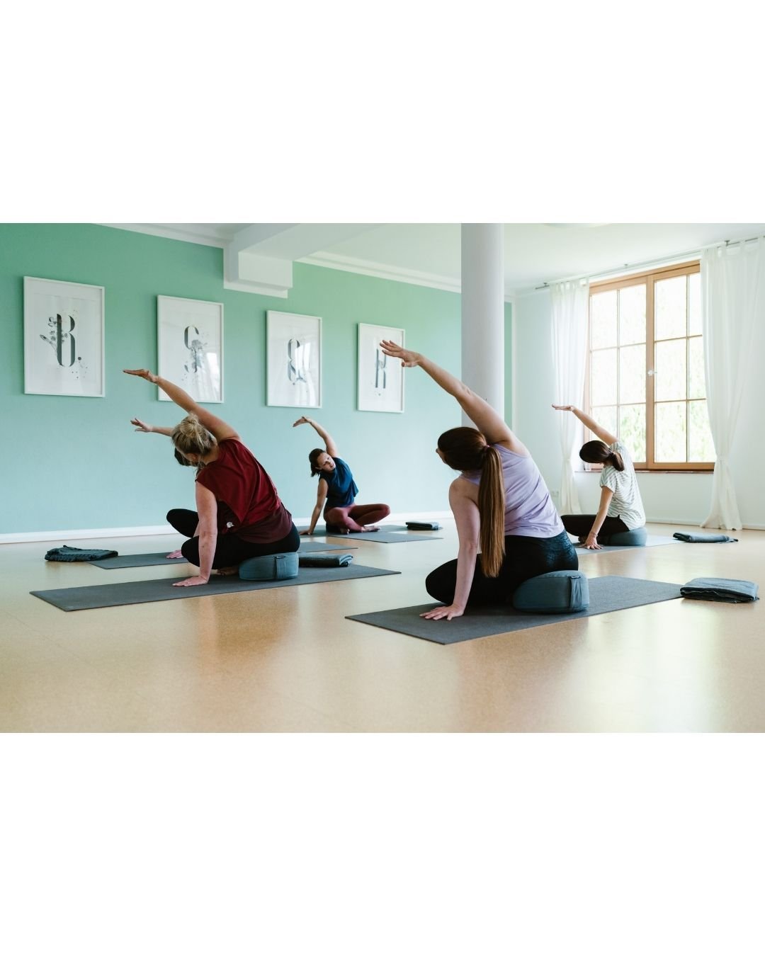 Ob Yogastudio, Praxis oder Atelier &ndash; dein Alltag ist voller wertvoller Details. Ich begleite dich beim Arbeiten und mache deine Expertise sichtbar.⁣
⁣
📩 Du m&ouml;chtest deine Dienstleistung emotional in Szene setzen? Ich freu mich auf deine N