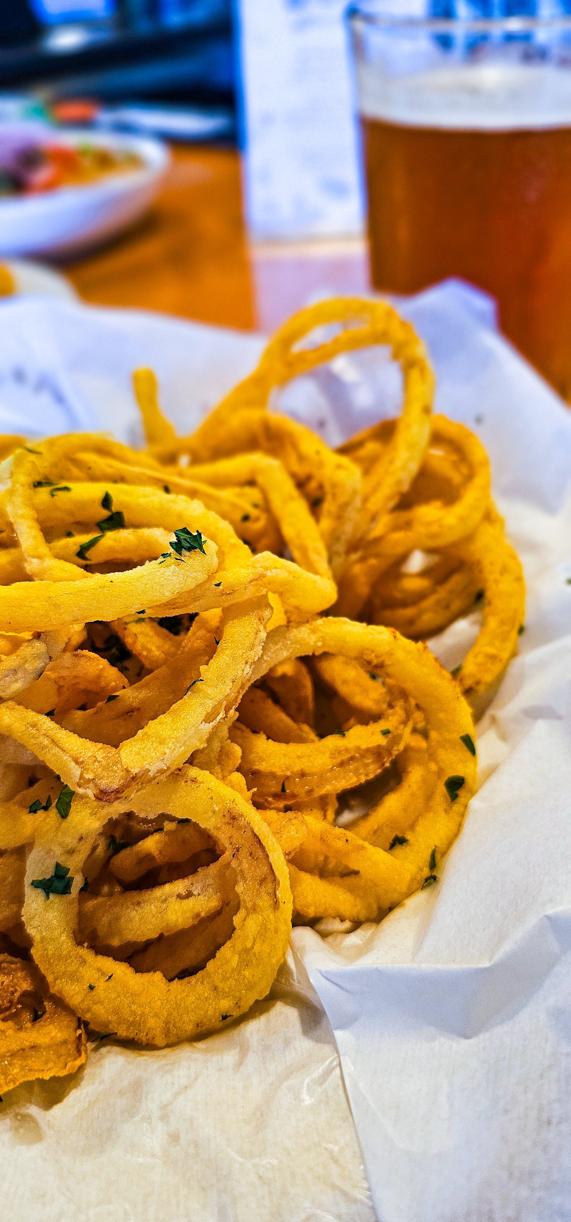 onion-rings-basket-jeds-local-baton-rouge.jpg