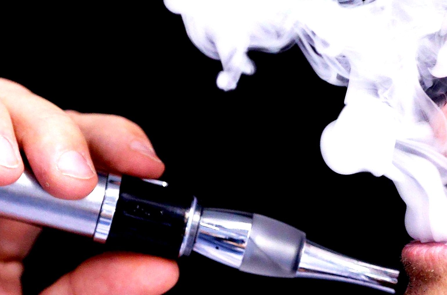 electronic-cigarette-data+%281%29.jpg