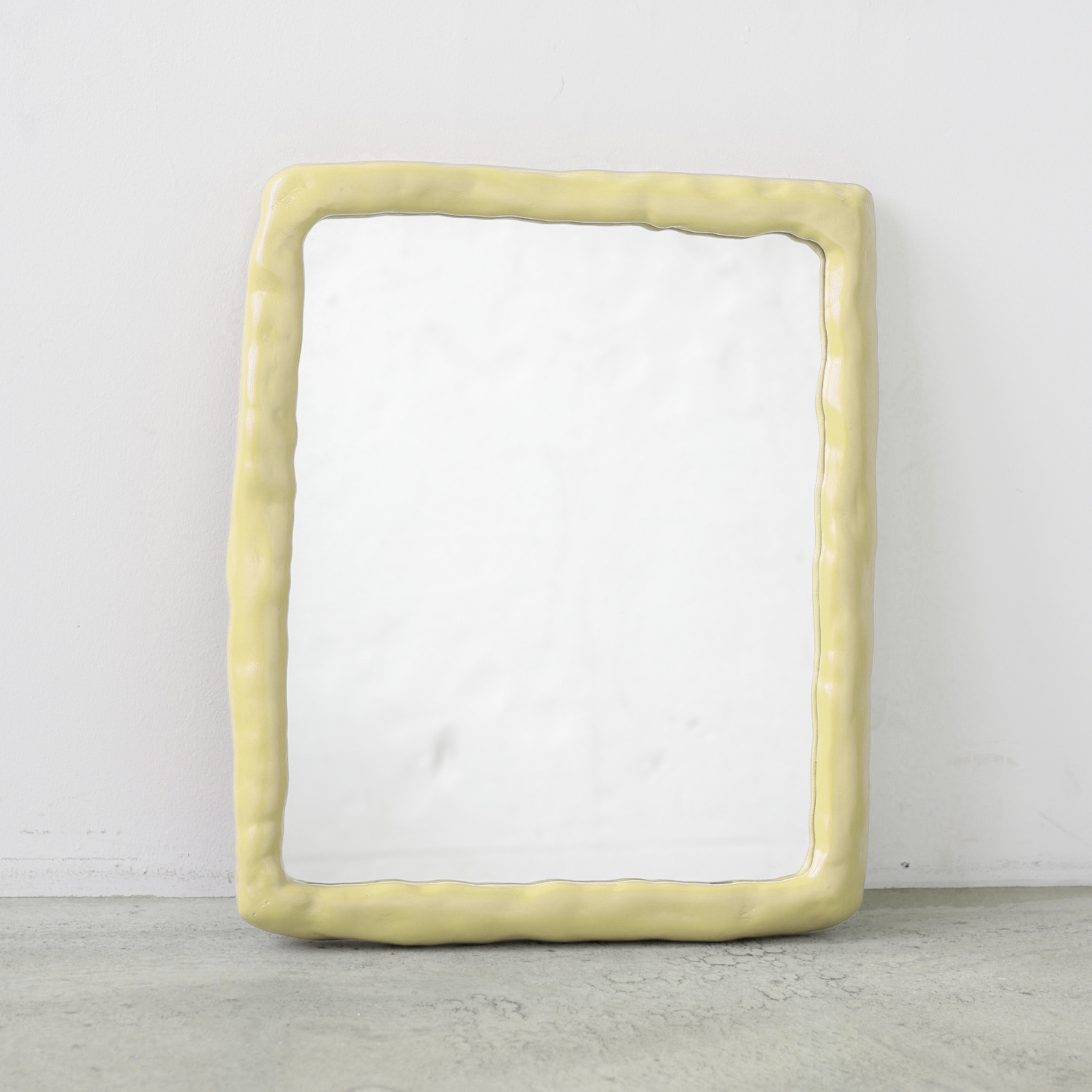 Barney Mirror Yellow Sample