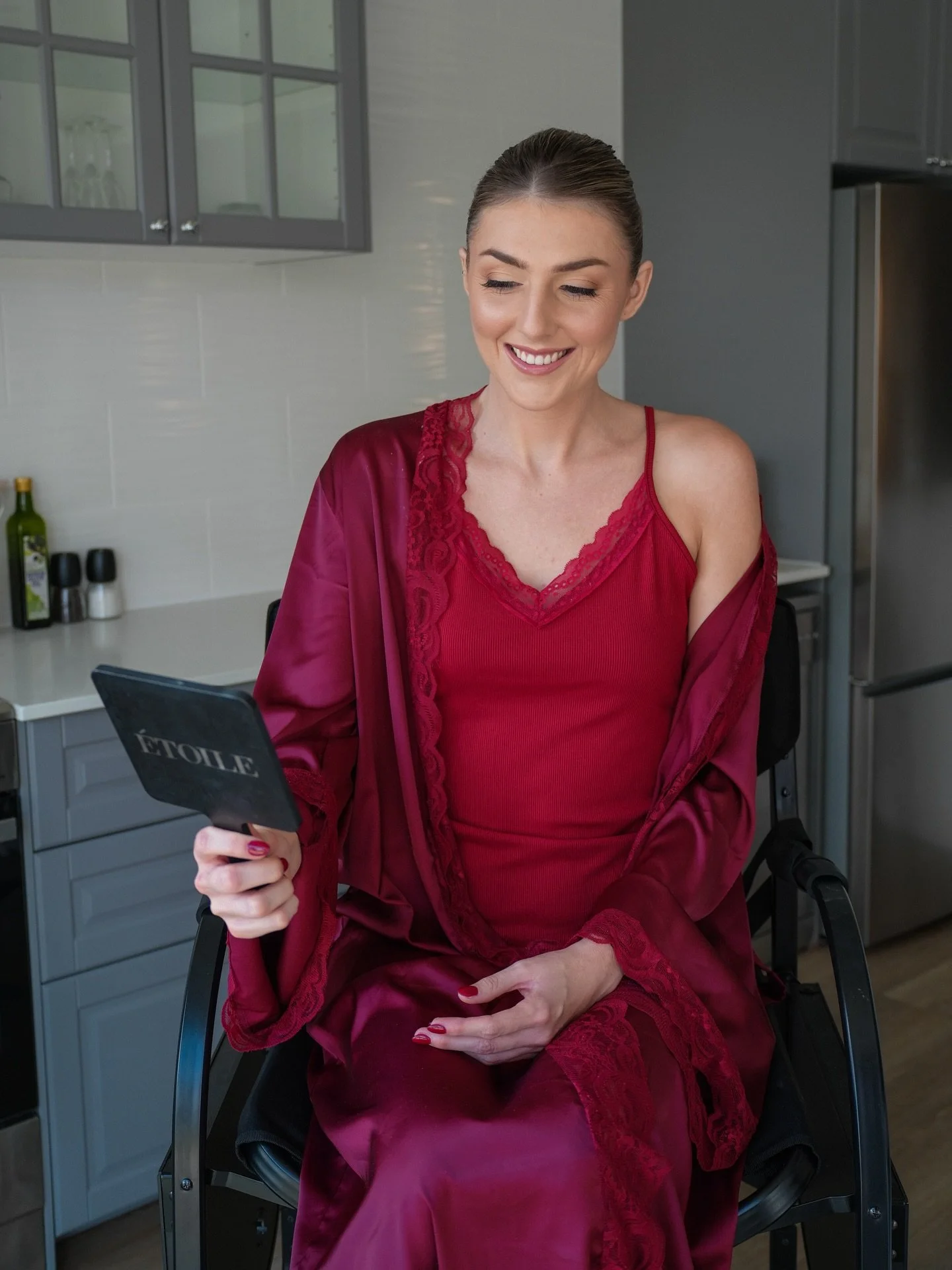 That exact moment when it all comes together 🤭✨

#bridalmakeup #bridalglow #bridalinspo #makeupartist #mua #newcastlemakeupartist