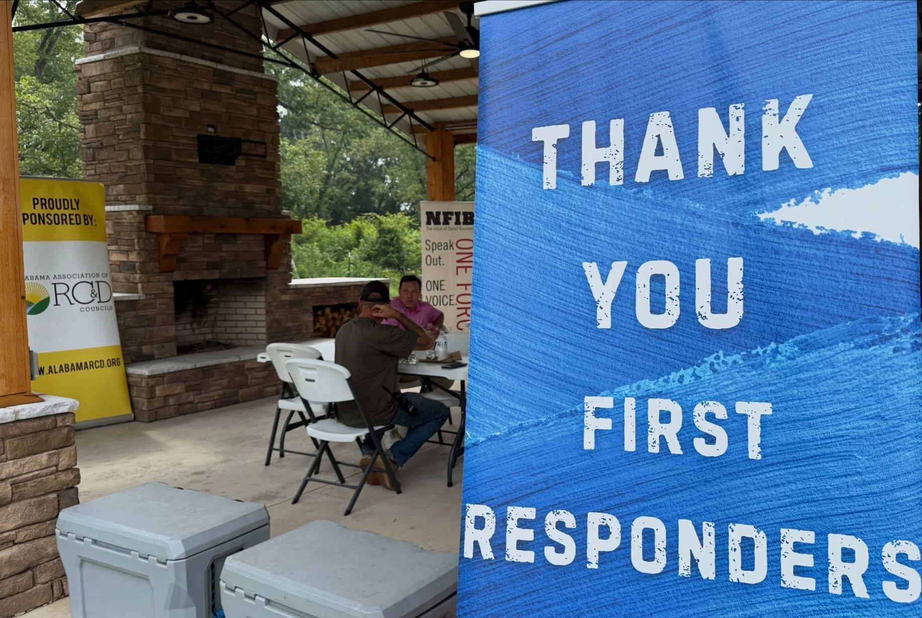Local cookouts are one of our favorite ways to show appreciation for the incredible first responders who work tirelessly to keep our communities safe places to live, work, and enjoy life. 

We were honored to help host another Back the Blue First Res