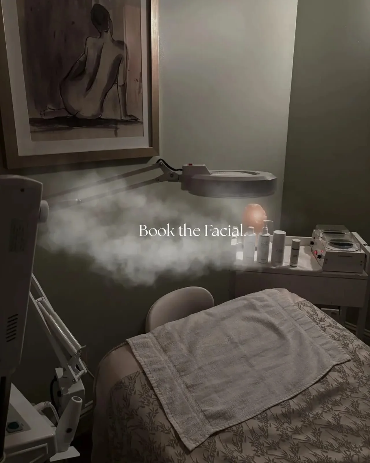 New skin loading.. ⌛️ 

Tap the link in our bio to unlock your best skin ever 🔓✨

#esthetician #folsomskin #facial #spa #spaday glowingskin glassskin skincare folsomfacial