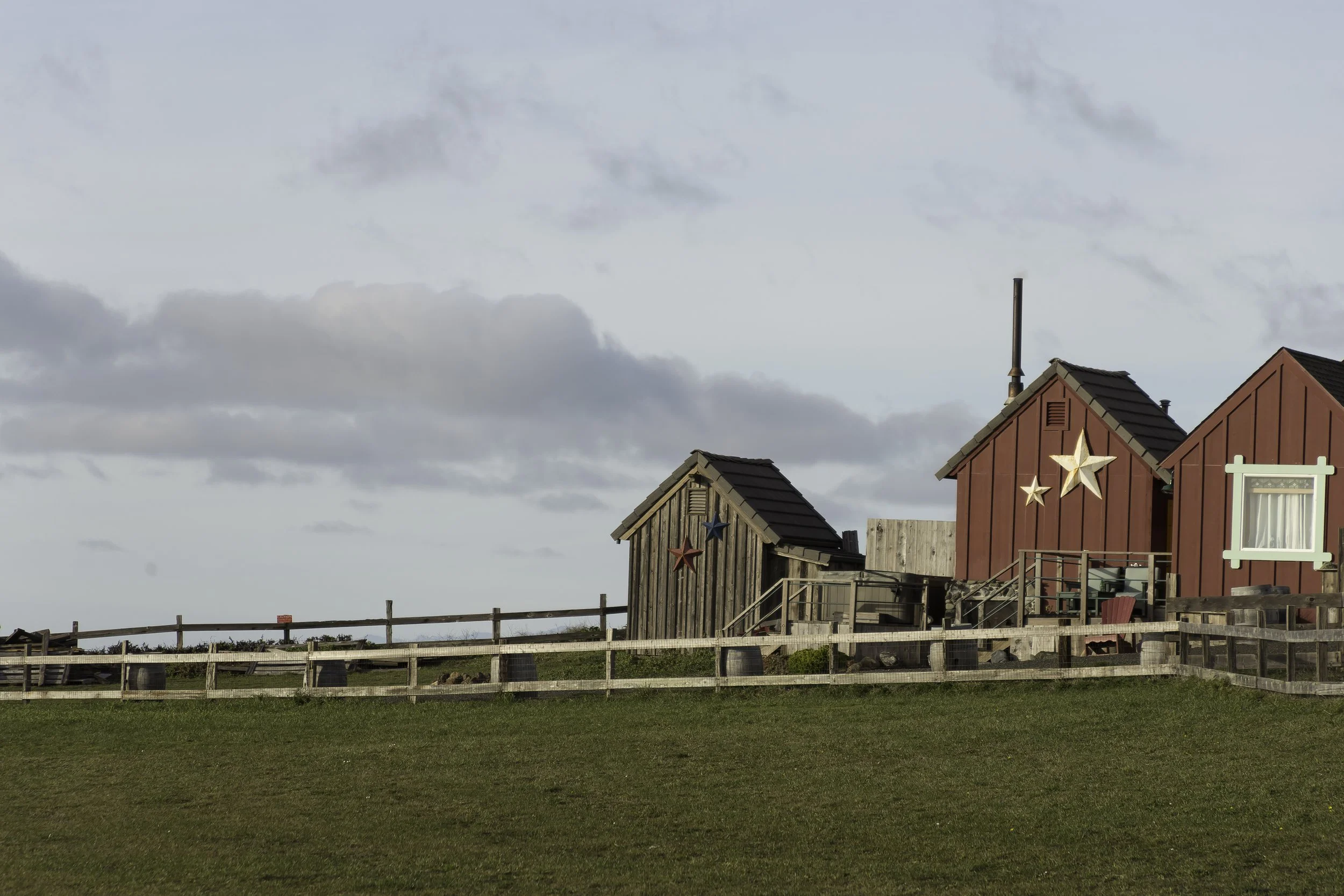 sunset_barn.jpg