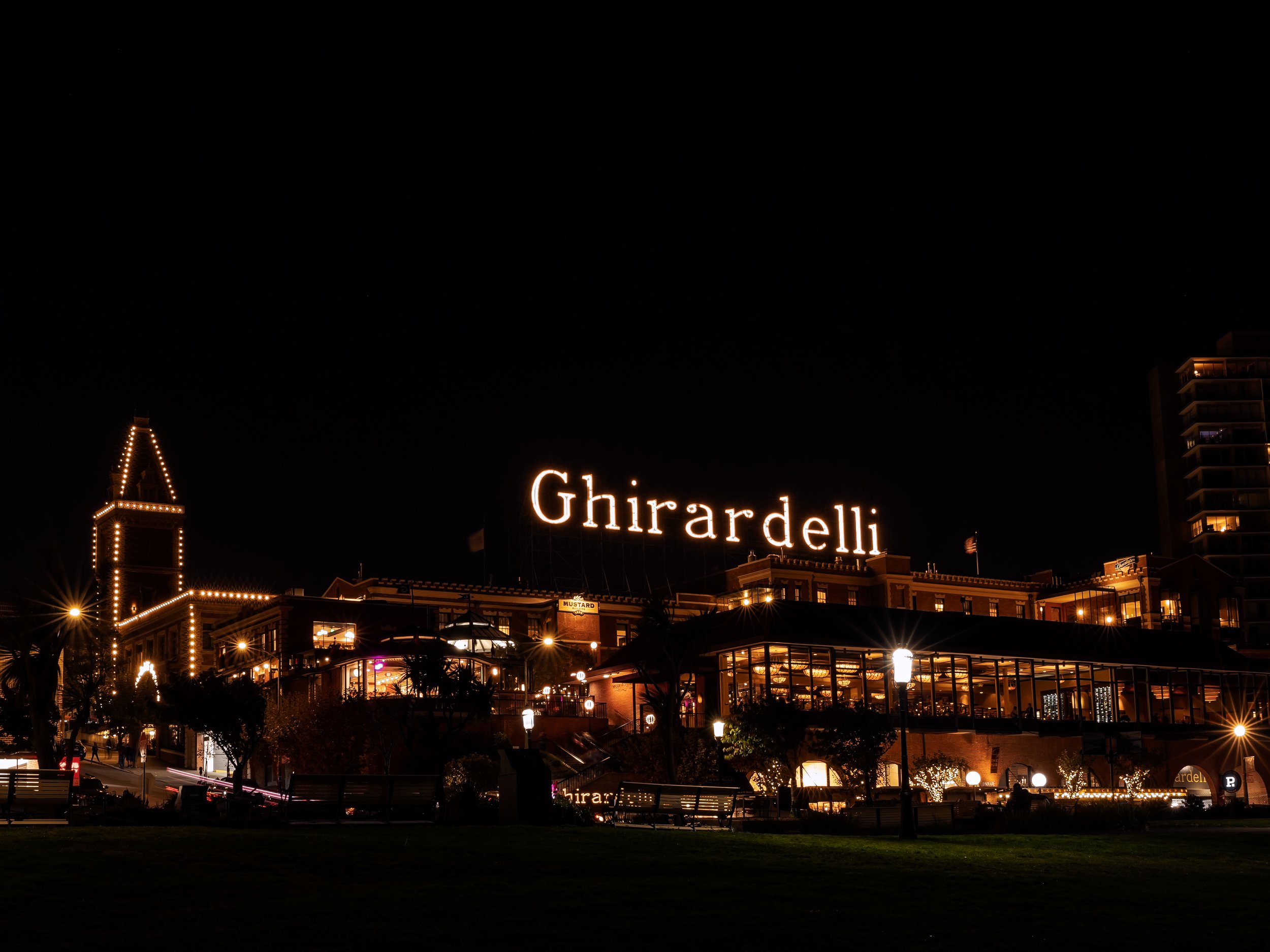 tripsavvy_ghirardeli_sf4.jpg