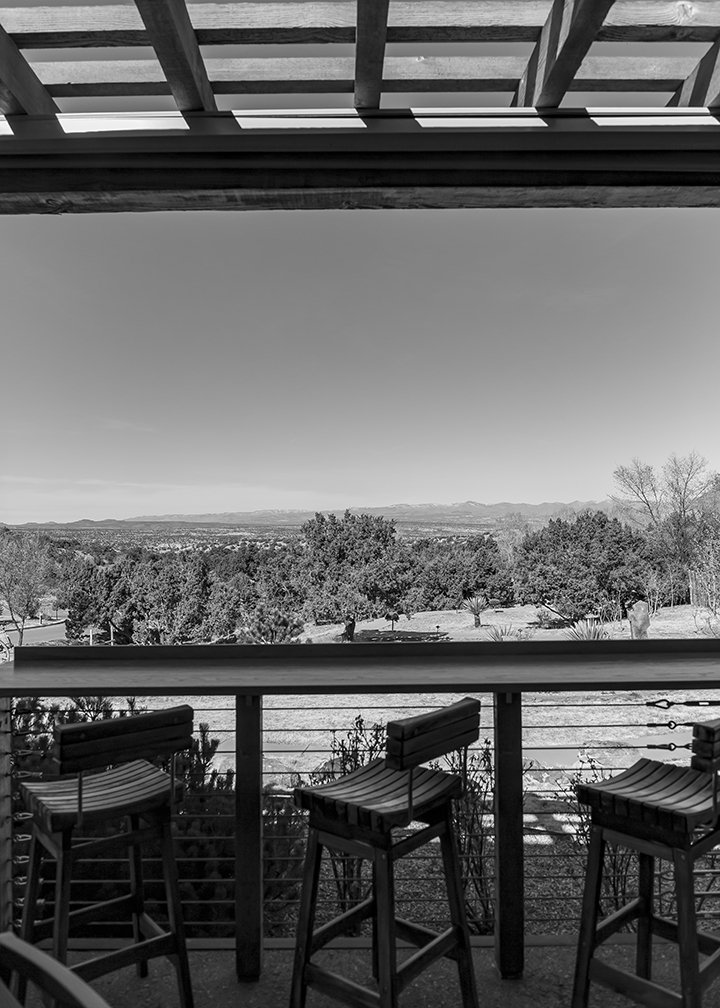 santa_fe_bar_view_bnw.jpg