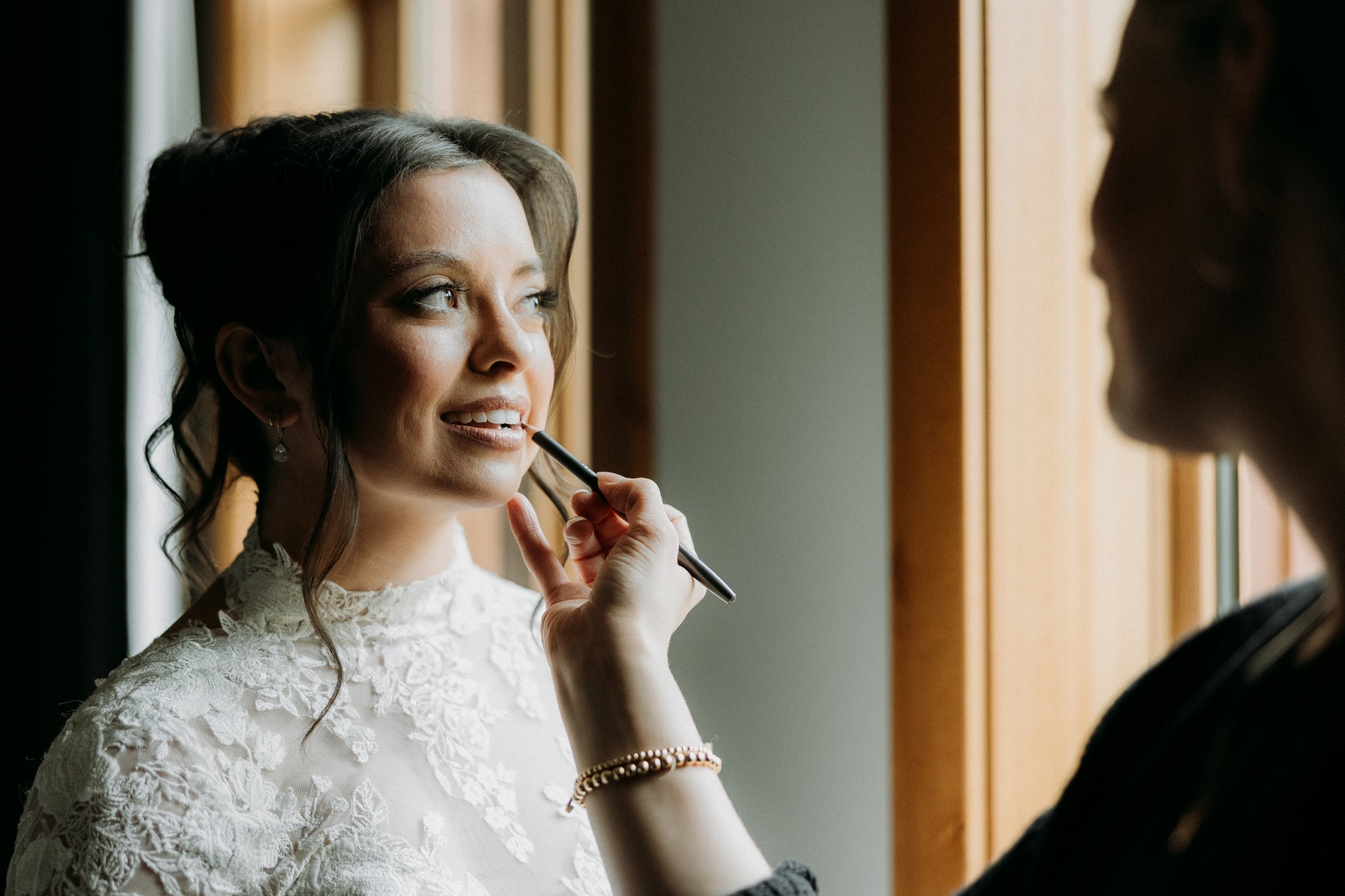 Jillian & Ryan Getting Ready-106.jpg