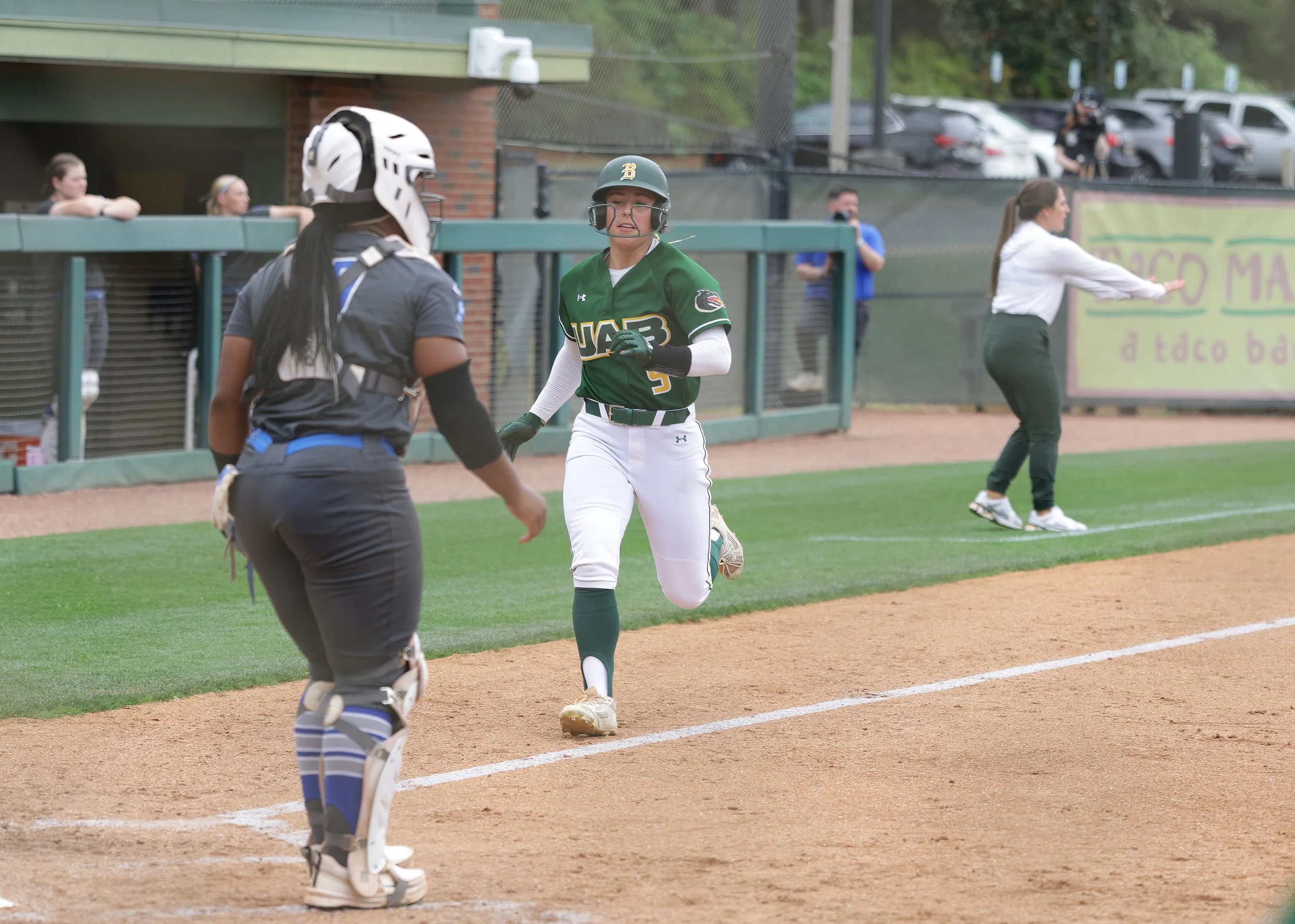 UABSB v Memphis 1-4996DMN.jpg