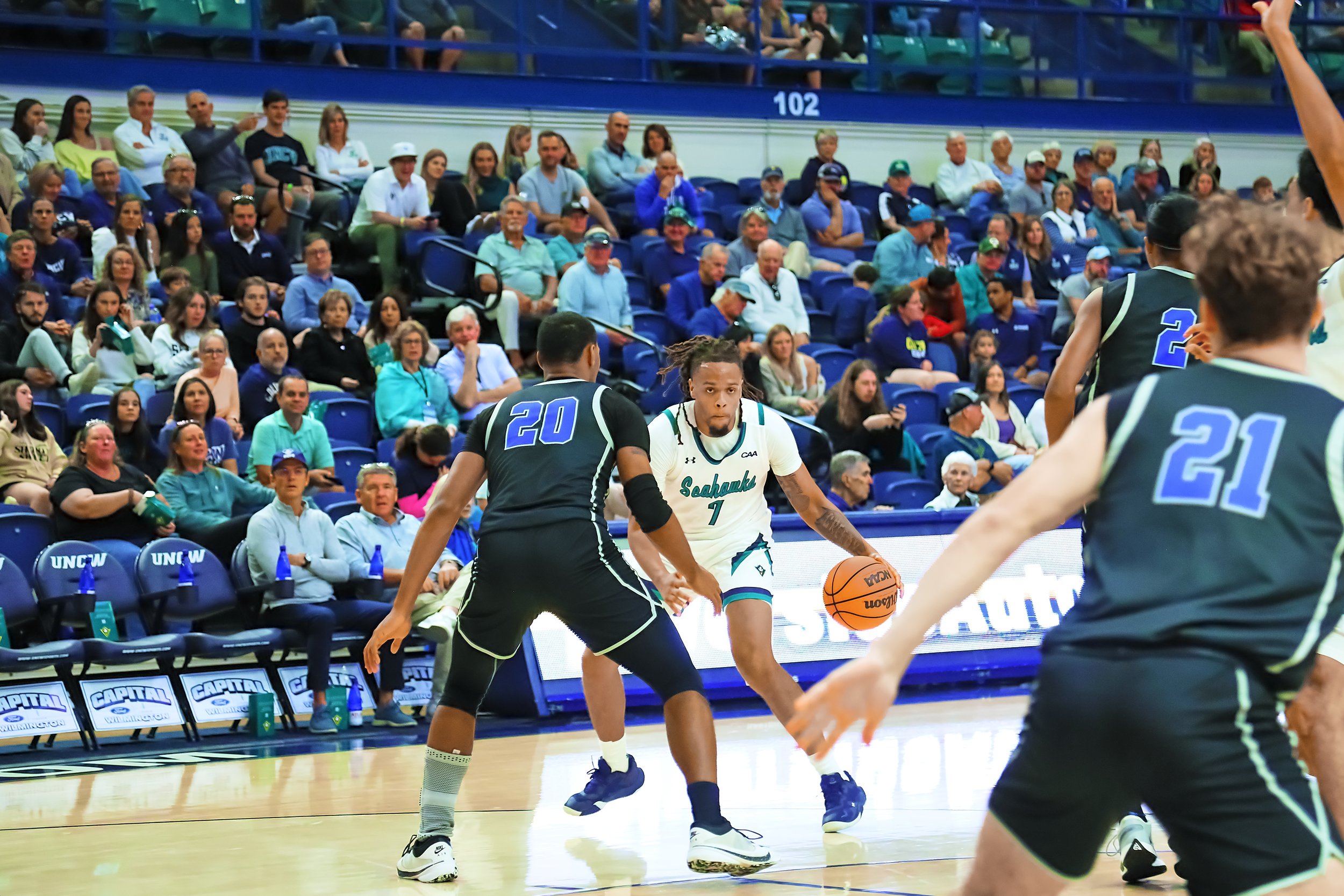 2024 MBB v SMC 616.jpg
