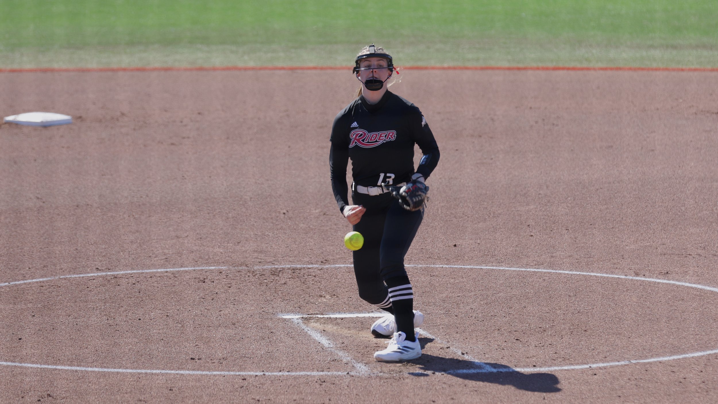 2025 Rider Softball v UMass756*.jpg