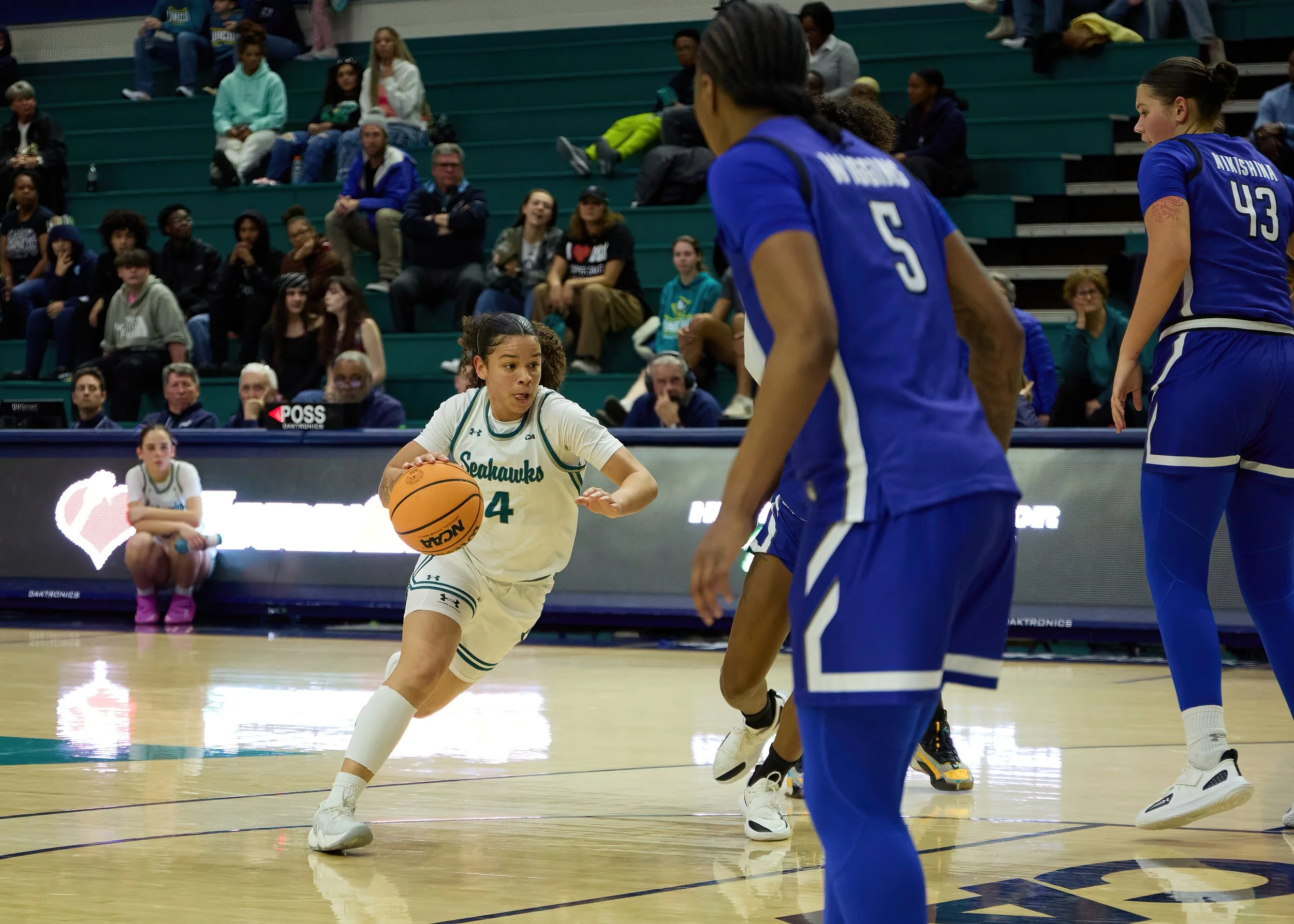 25 WBB v Hampton 326-DMN.jpg