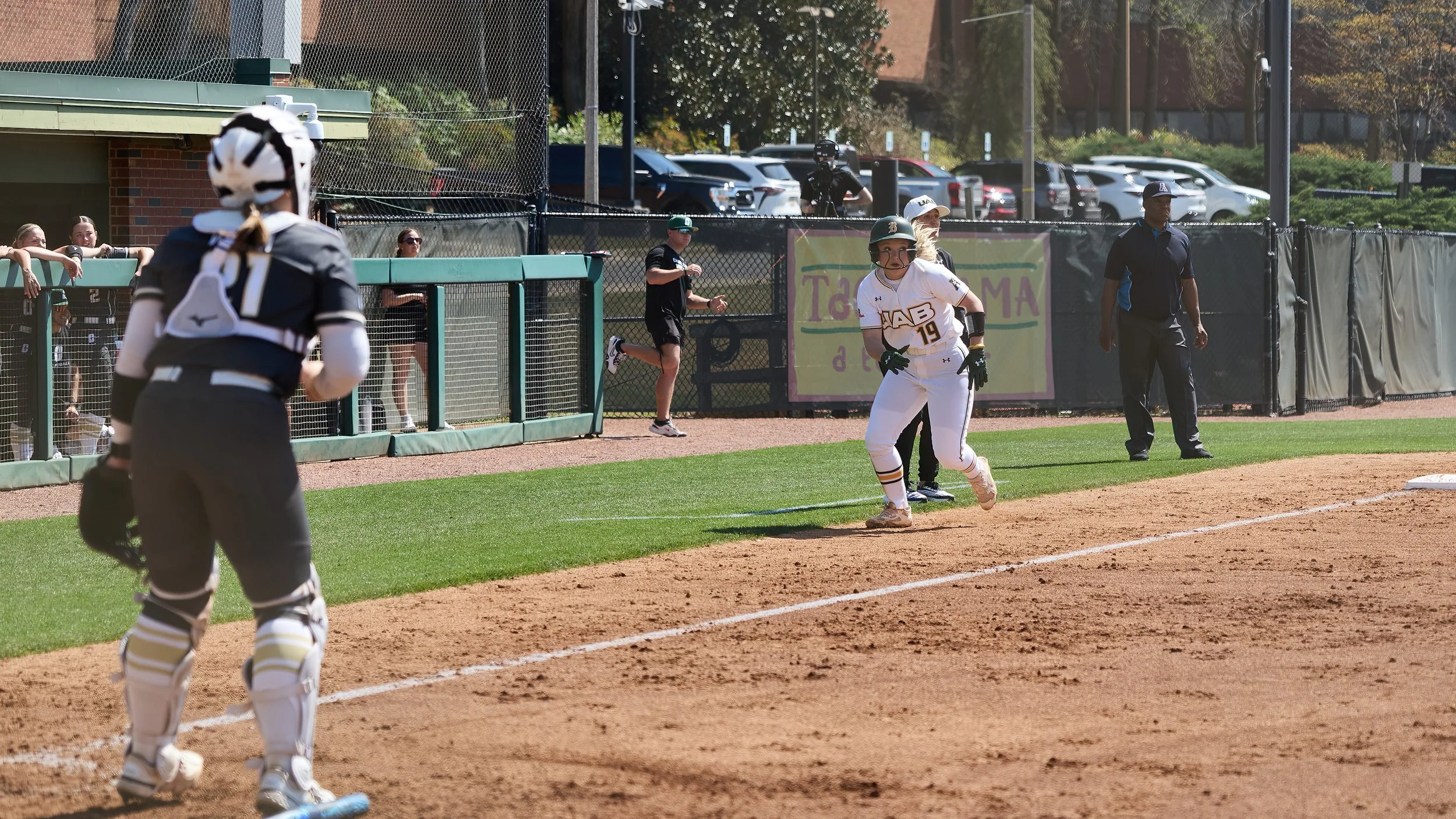 UABSB v Char Game 2 2250DMN.jpg